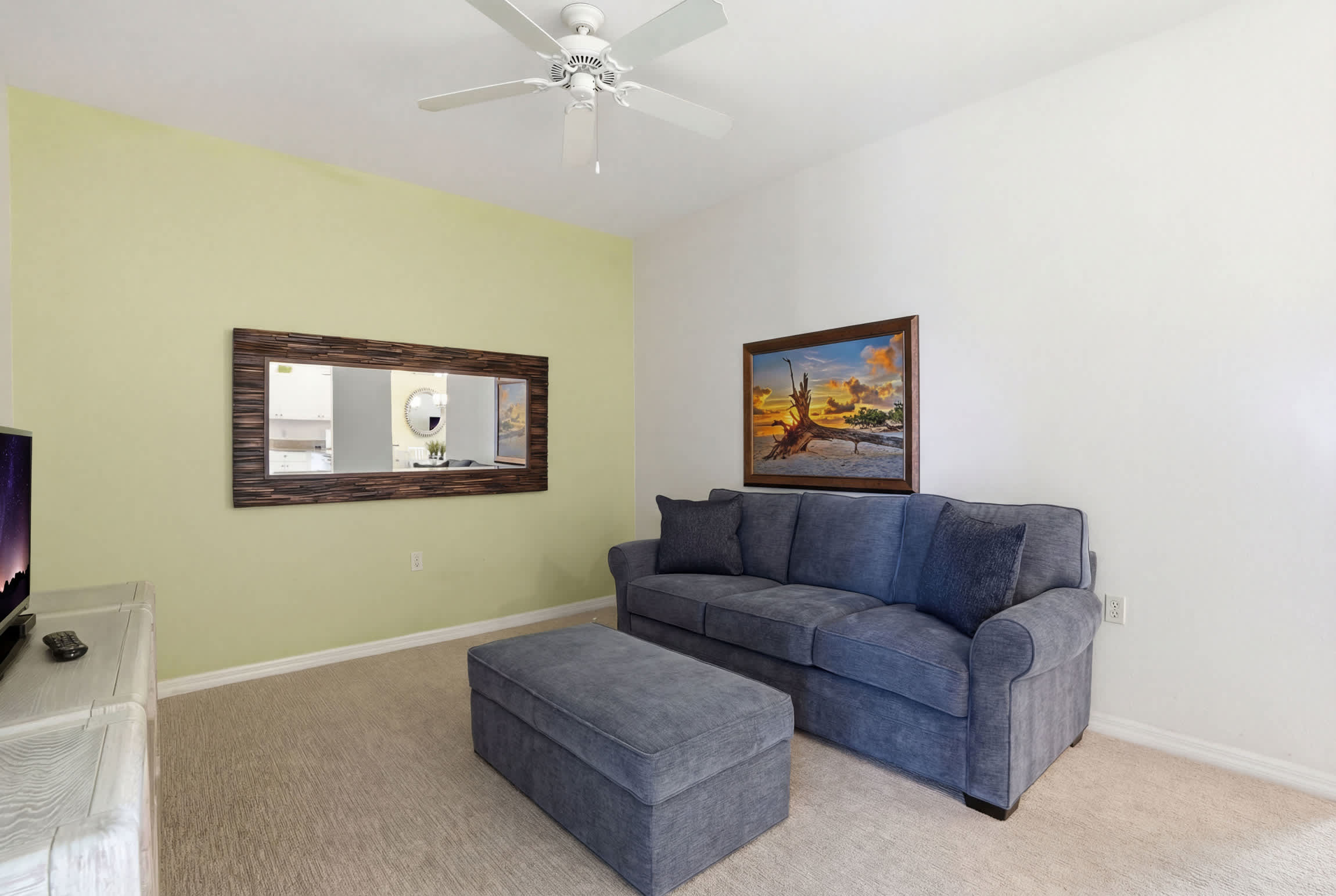 424 Lake and Fountain Views Second Floor | Photo 19