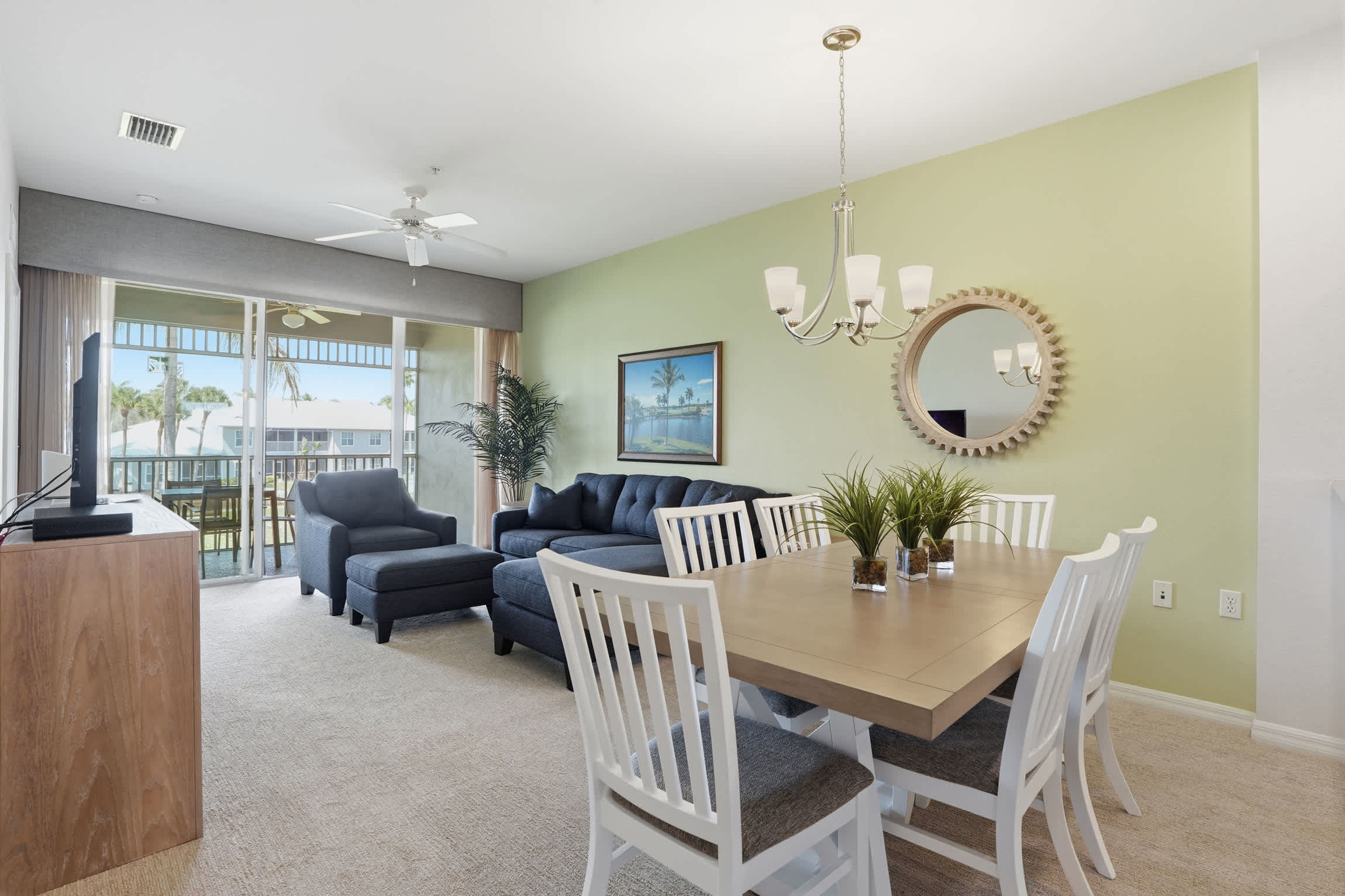 424 Lake and Fountain Views Second Floor | Photo 18