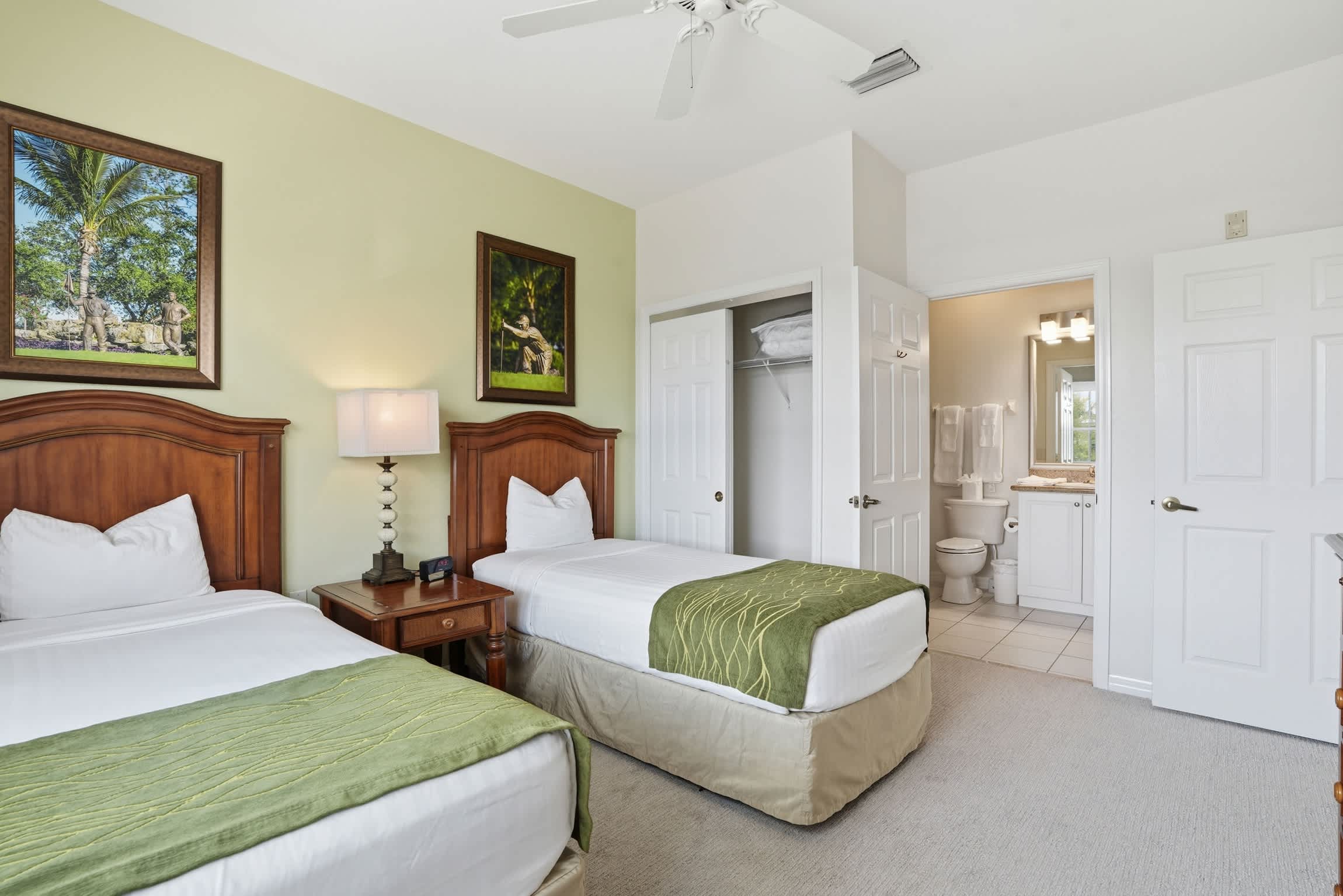 424 Lake and Fountain Views Second Floor | Photo 30