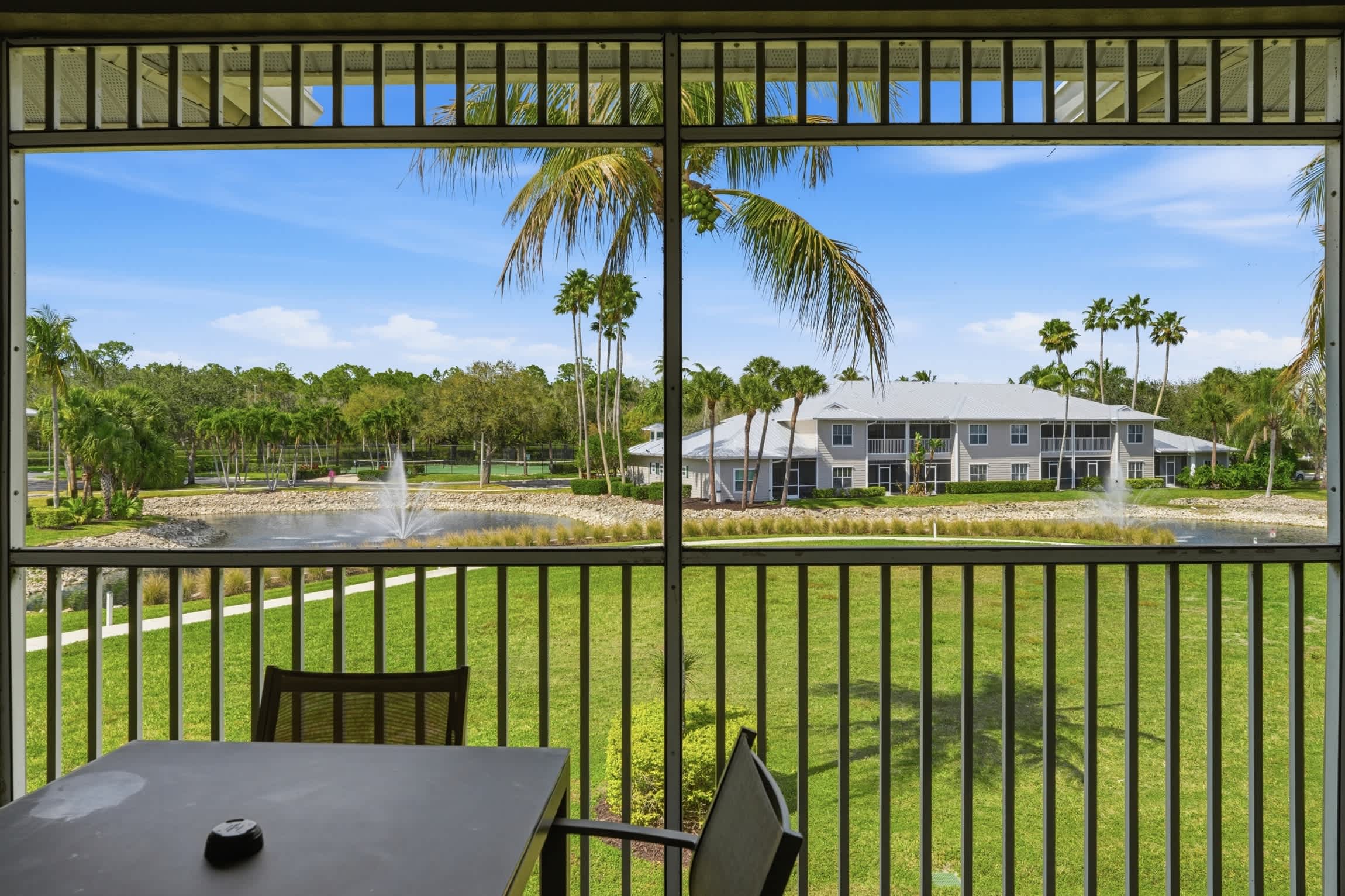 424 Lake and Fountain Views Second Floor | Photo 34