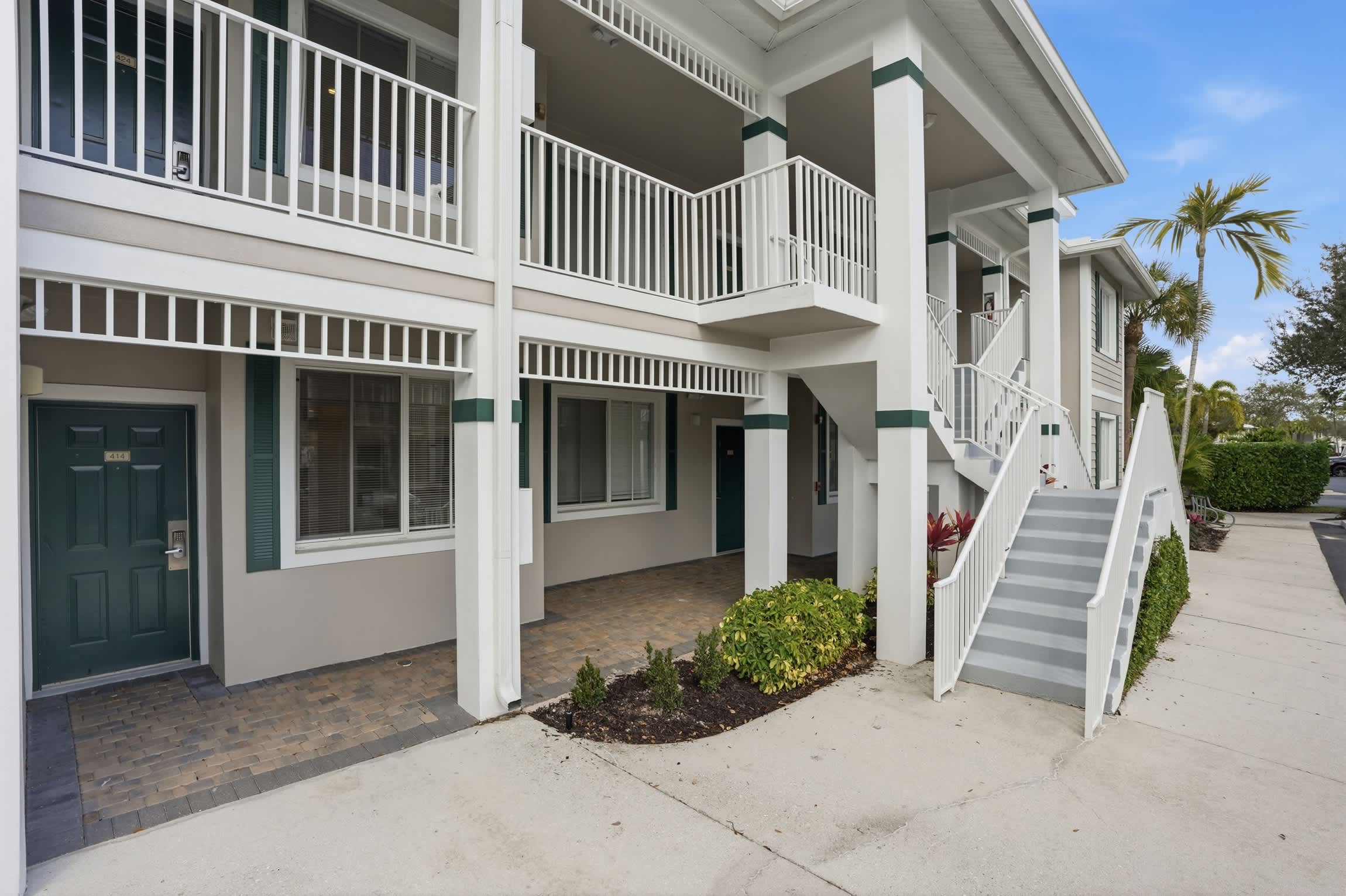 414 Wheelchair Accessible Sleeps 6 | Photo 10