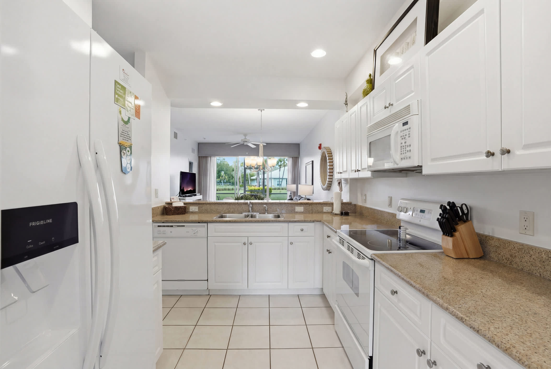 414 Wheelchair Accessible Sleeps 6 | Photo 15