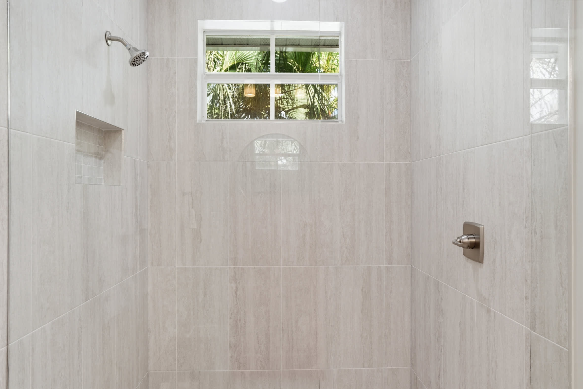 321 Luxury Golf Course Views Sleeps 6 | Photo 26