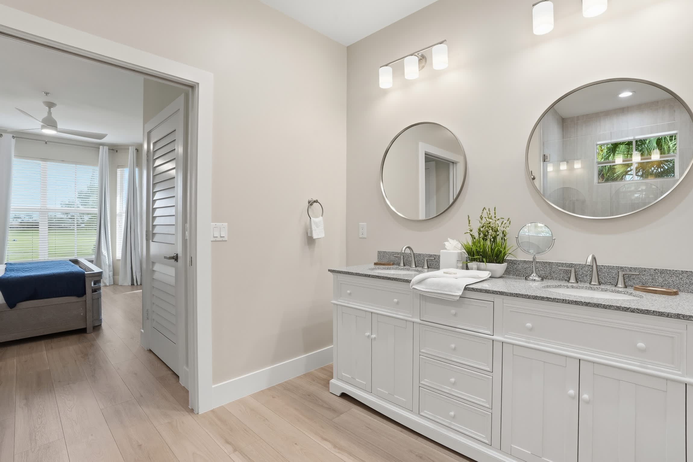 321 Luxury Golf Course Views Sleeps 6 | Photo 24