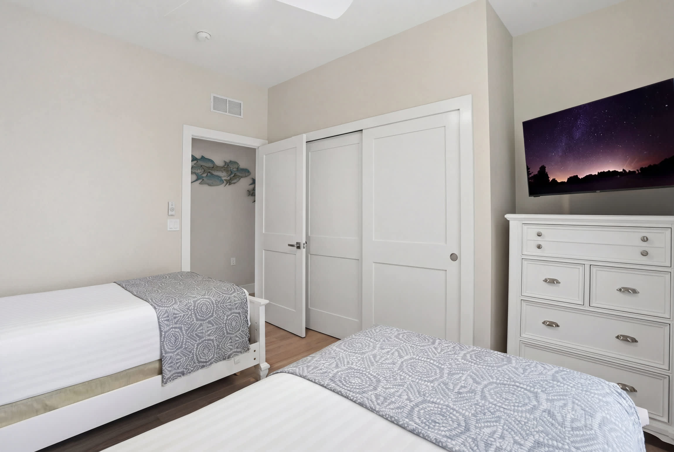 321 Luxury Golf Course Views Sleeps 6 | Photo 29