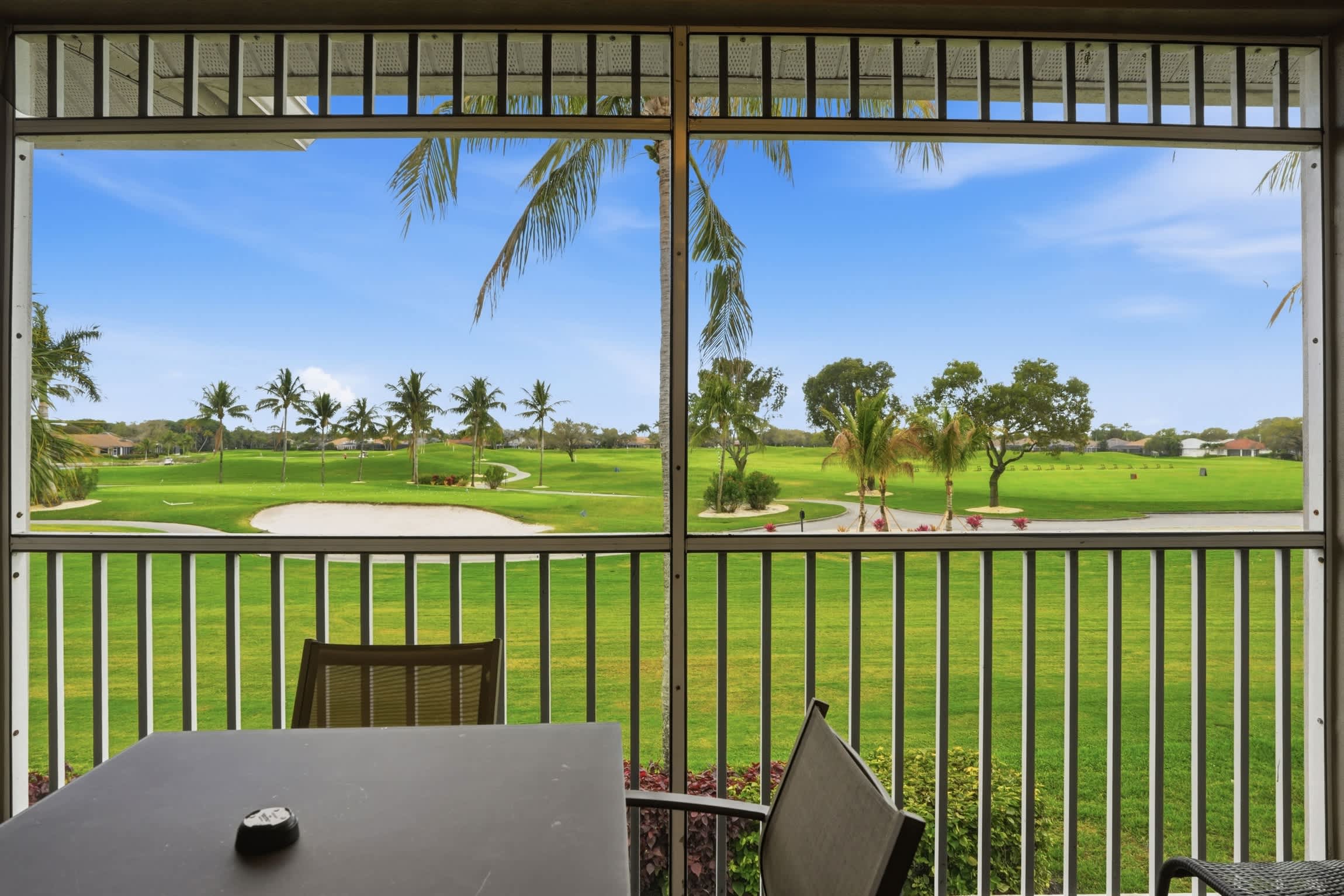 321 Luxury Golf Course Views Sleeps 6 | Photo 6