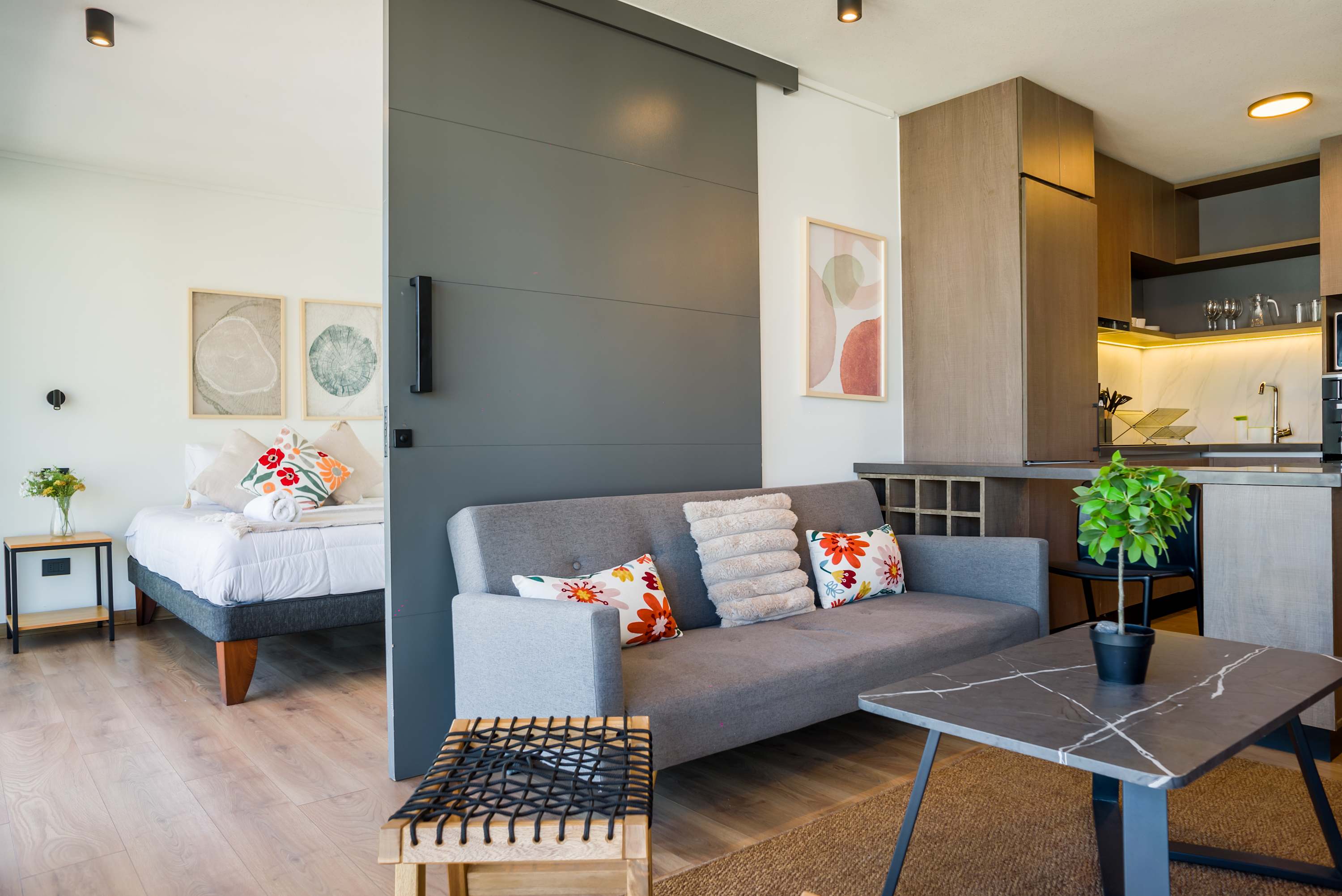 Chic 2BR Haven in the Heart of Las Condes Oasis