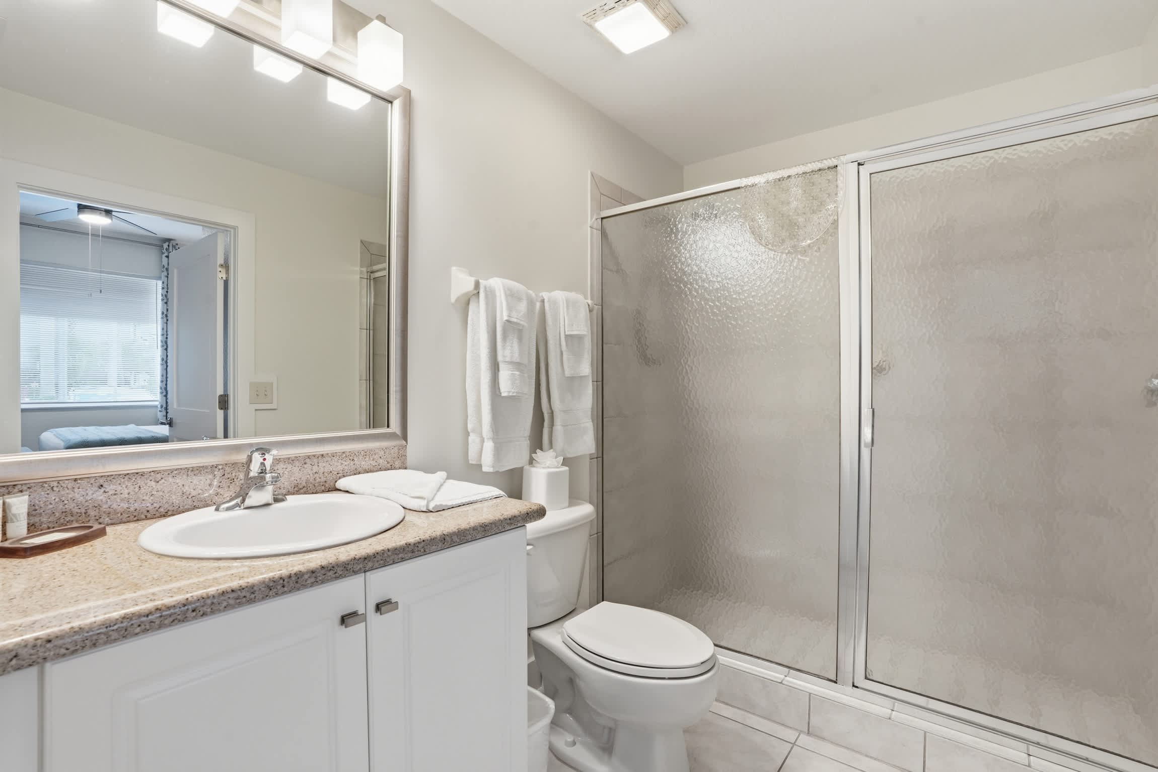 313 Luxury First Floor Golf Views Sleeps 4 | Photo 30