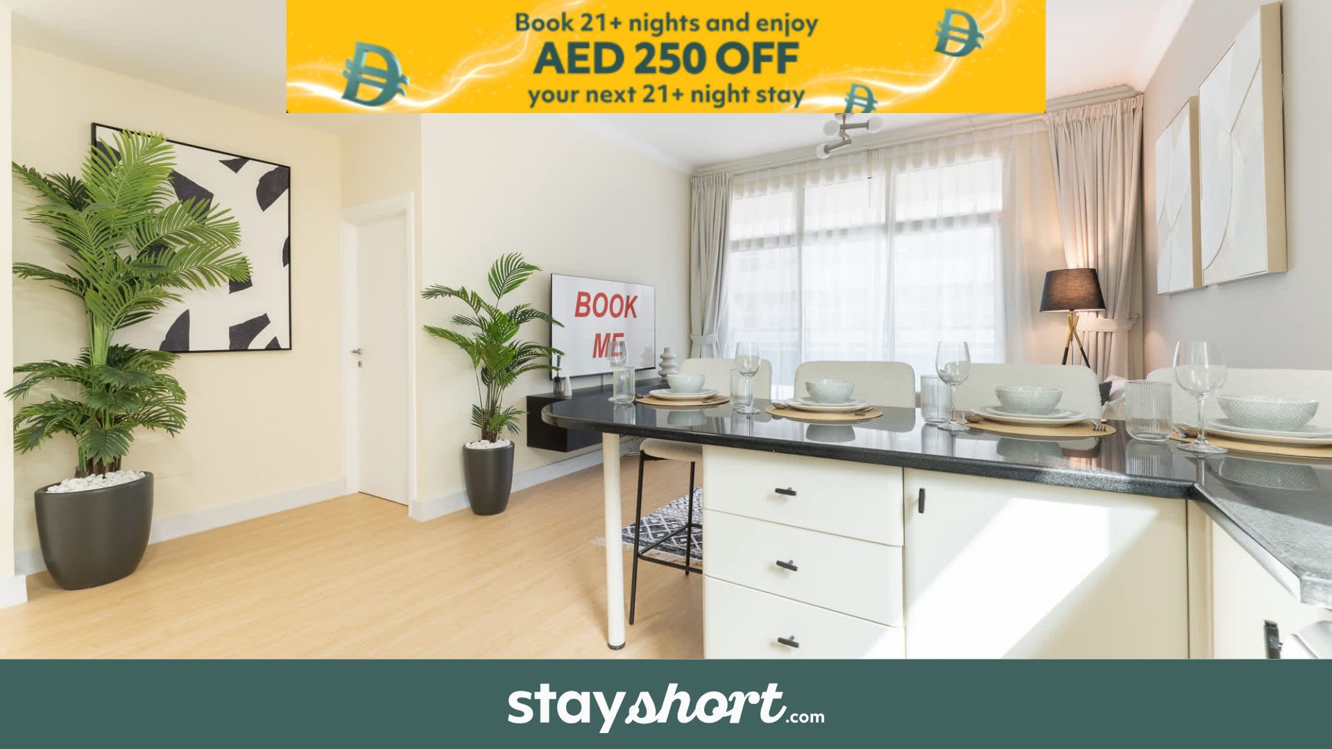 Free housekeeping visits during your stay - StayShort - Stylish 1BR in the Heart of Dubai Marina — Dubai Marina, Dubai — vacation rental