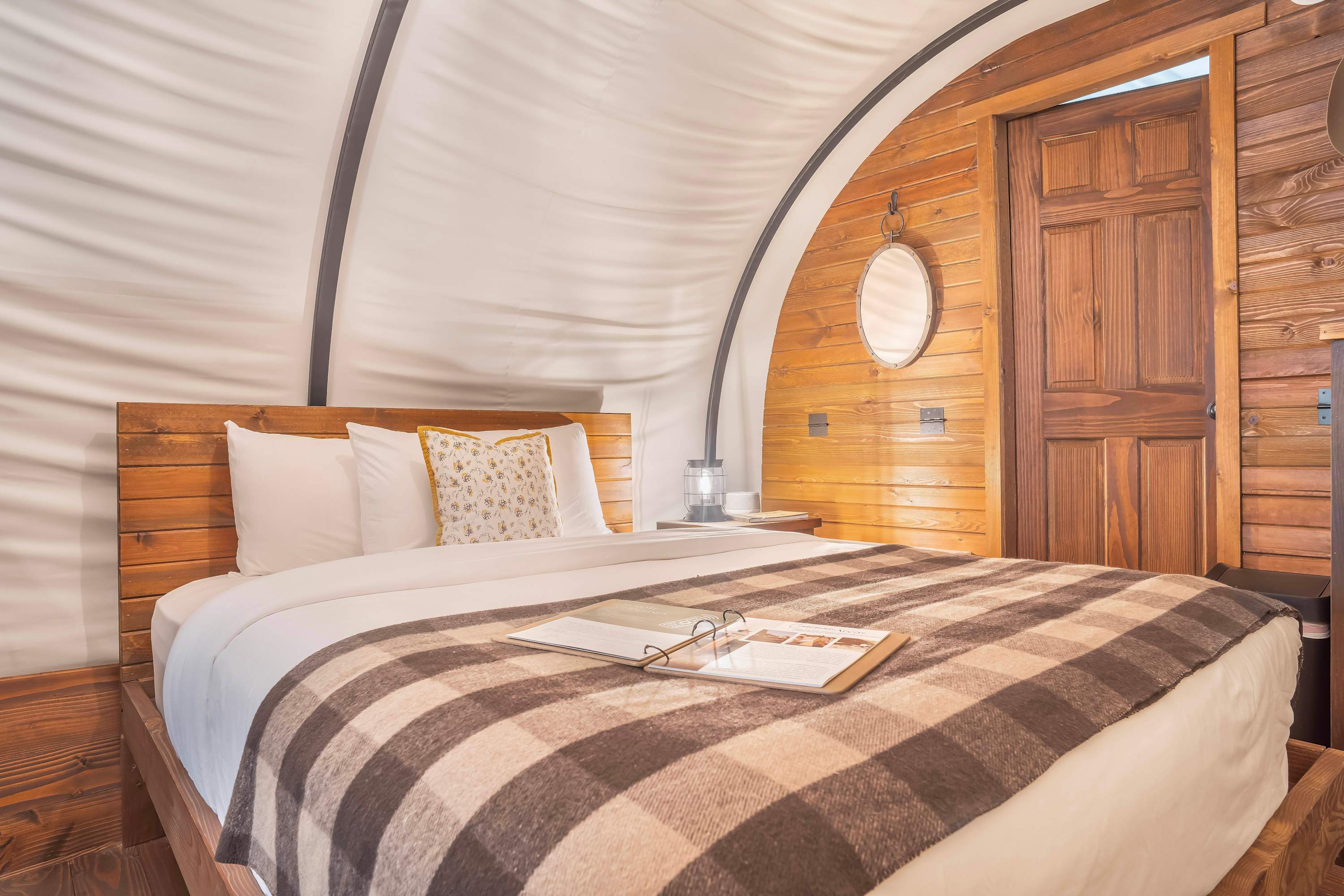 Family Glamping Wagon | Ranch + Lake Taneycomo