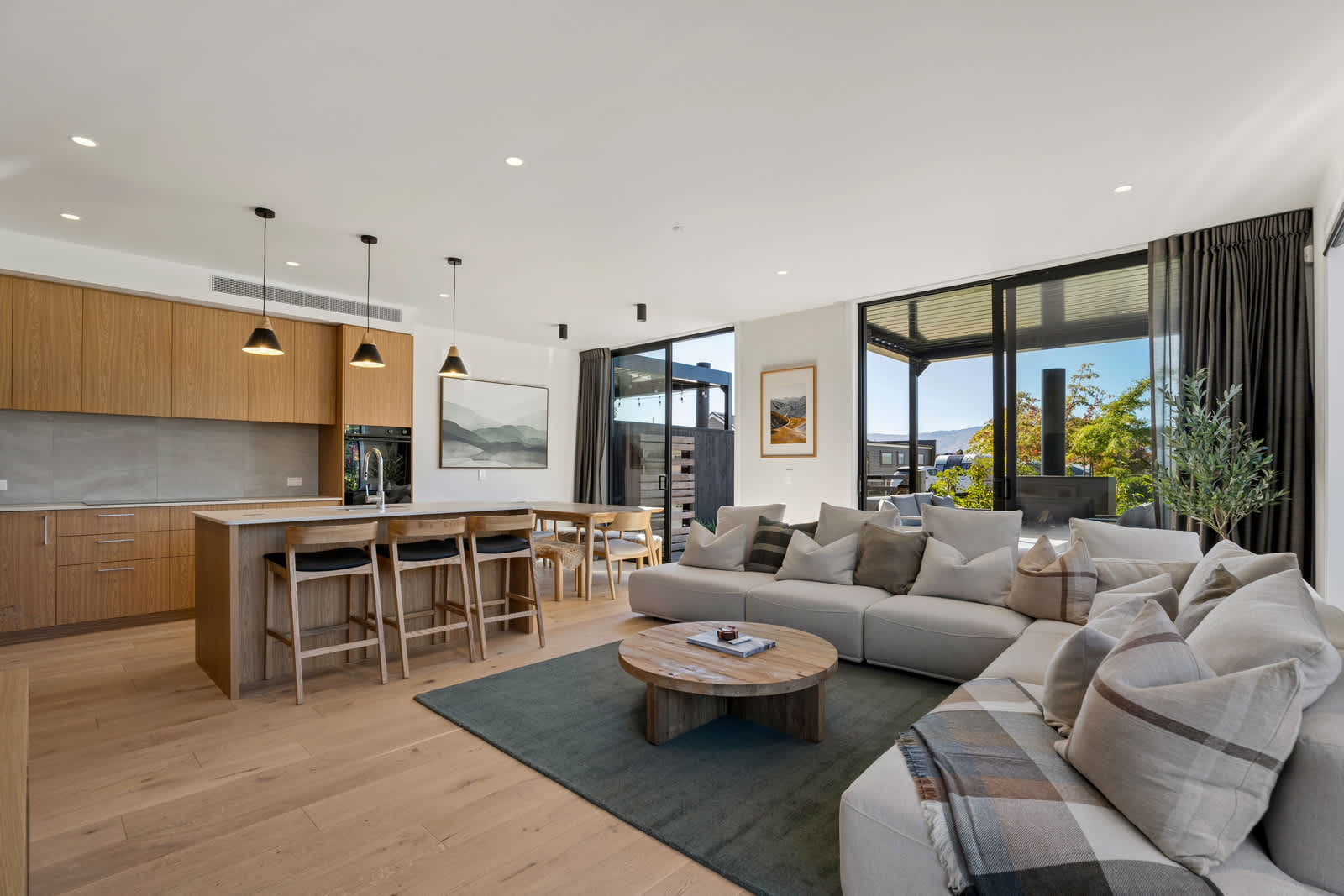 Alpine Luxury Northlake