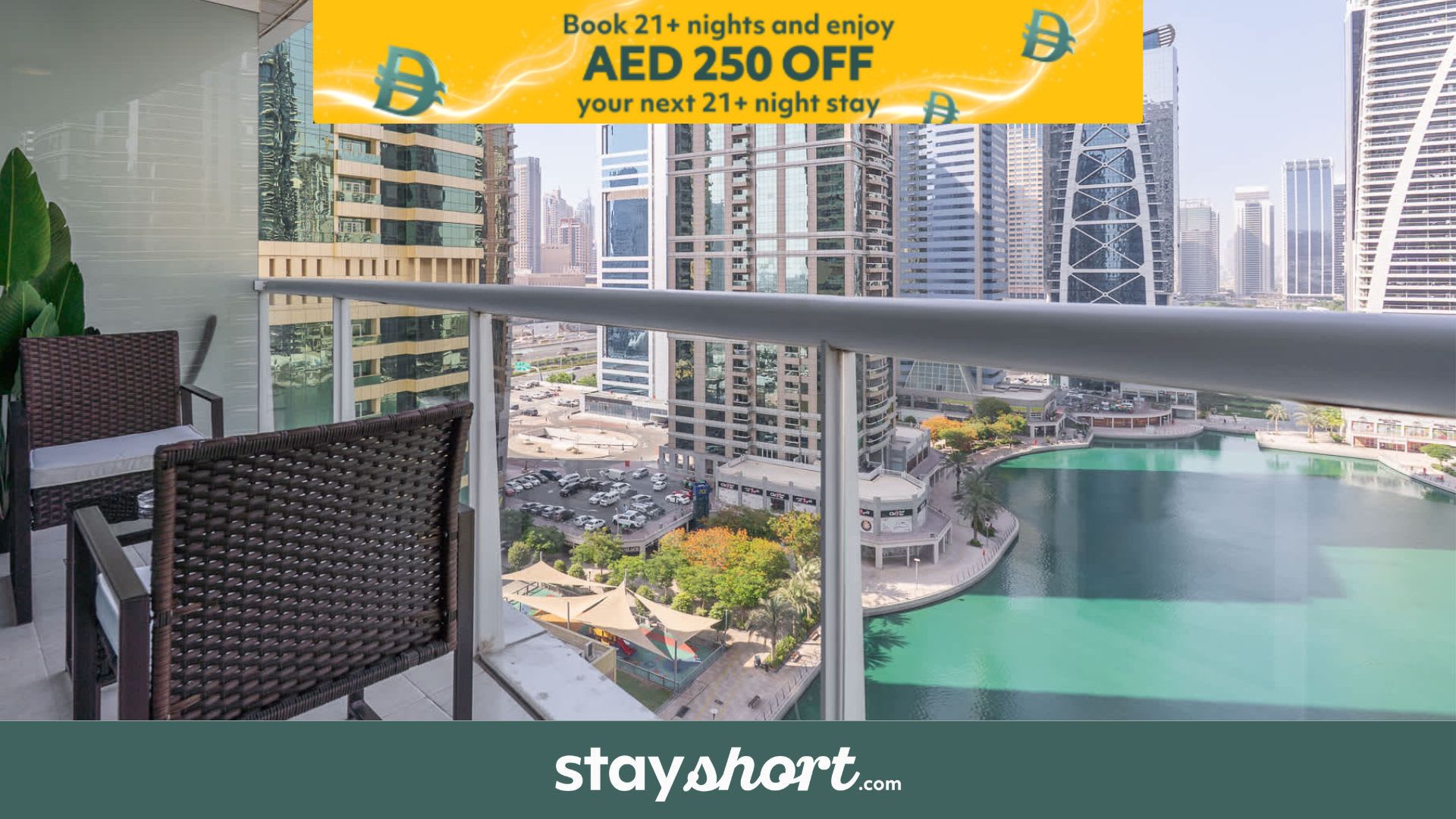 Free housekeeping visits during your stay - StayShort - Elegant Studio in JLT Sleeps 4 with Lake Views! — JLT, Dubai — vacation rental