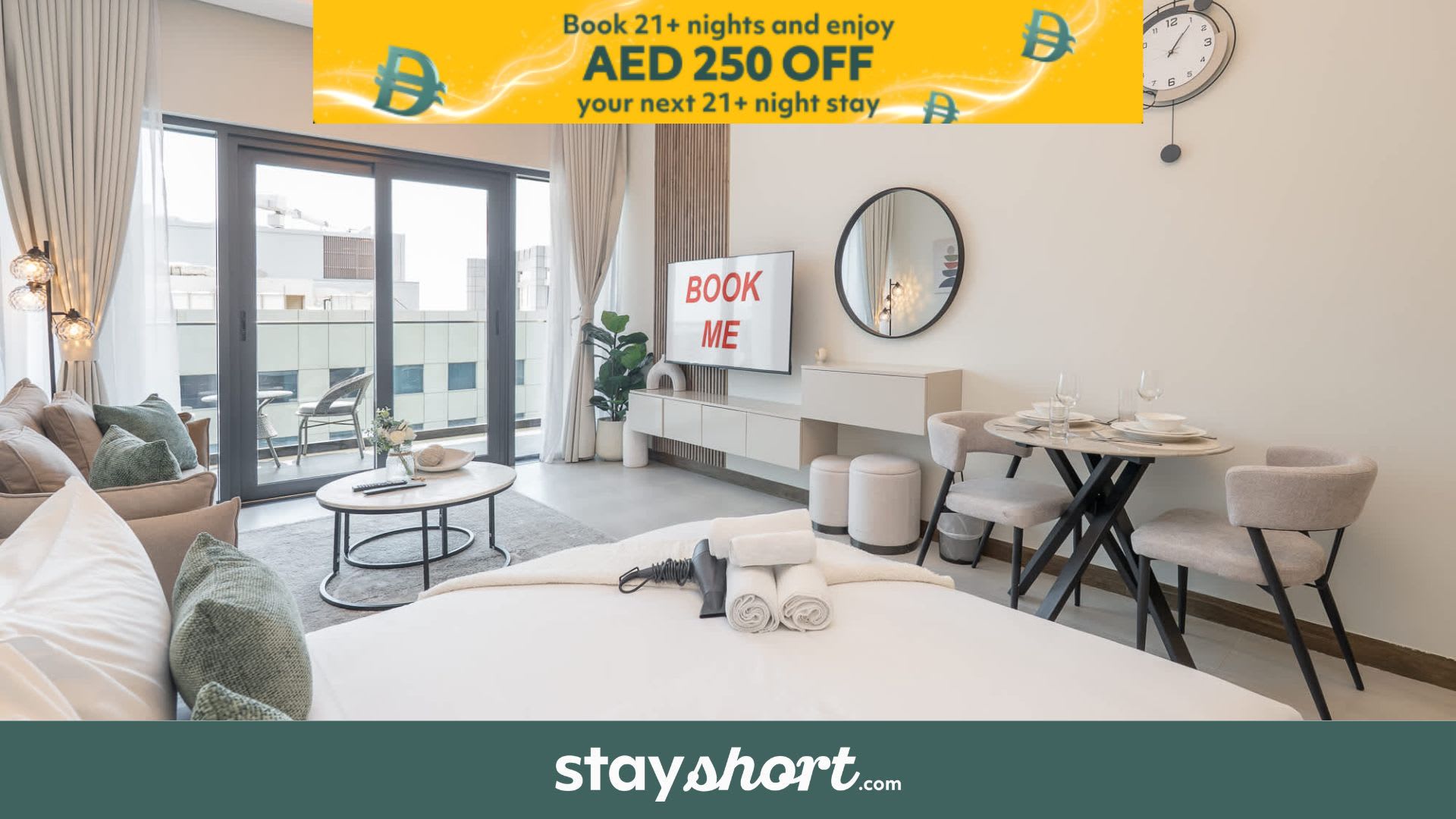 Free housekeeping visits during your stay - StayShort - Business Bay for 2 people with Private Balcony! — Business Bay, Dubai — vacation rental