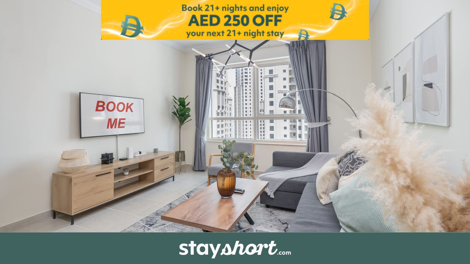 Free housekeeping visits during your stay - StayShort - Beautiful 1 Bedroom in Marina Sleeps 4 with Pool — Dubai Marina, Dubai — vacation rental