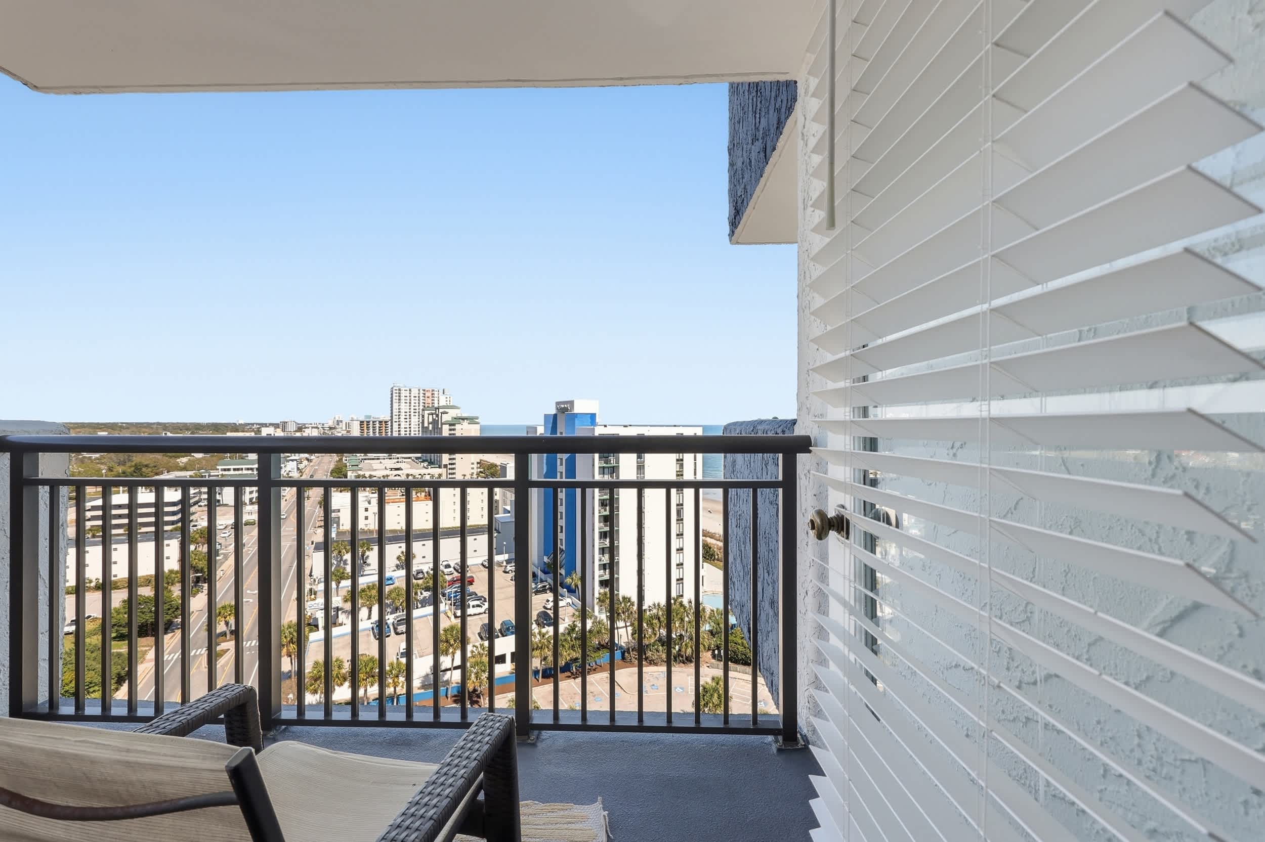 Bluewater Breeze Ocean View Resort Getaway