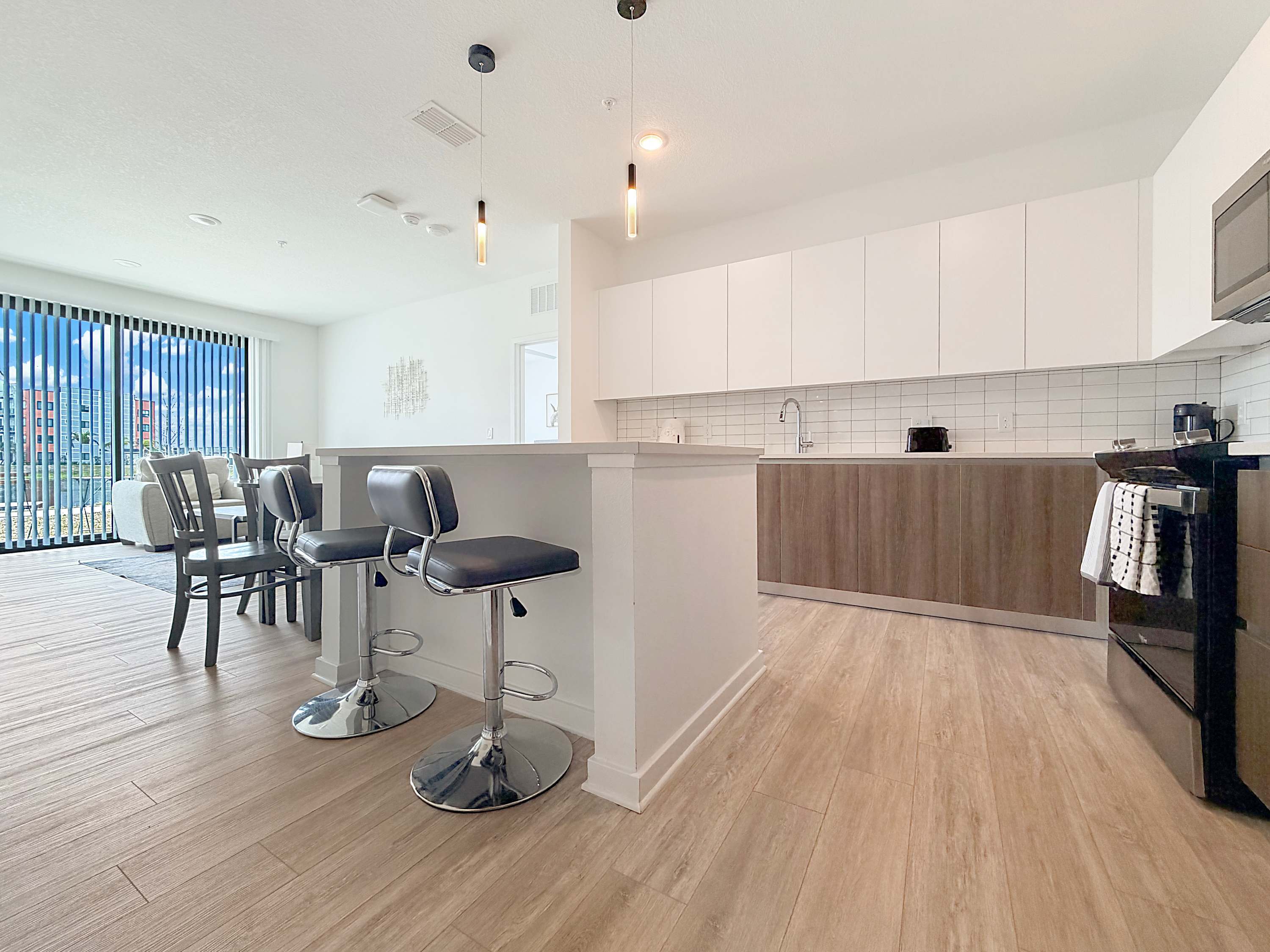 Brand New Luxury 1st Floor 2 BR Lakewood Ranch