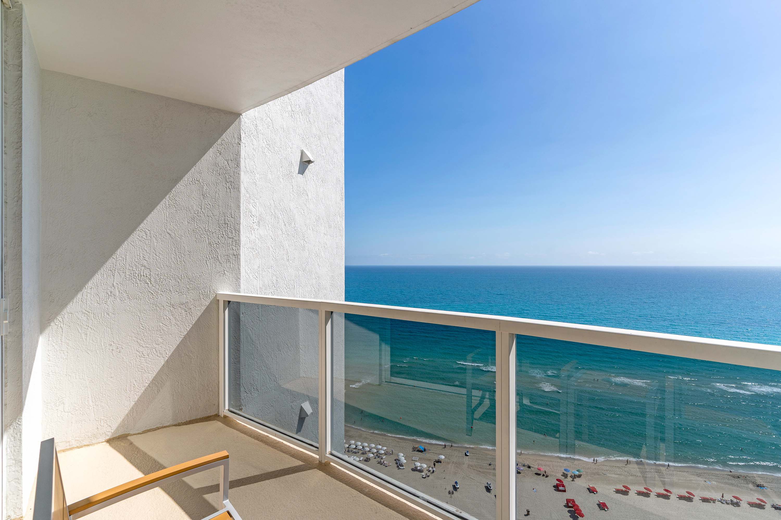 Oceanfront balcony bliss