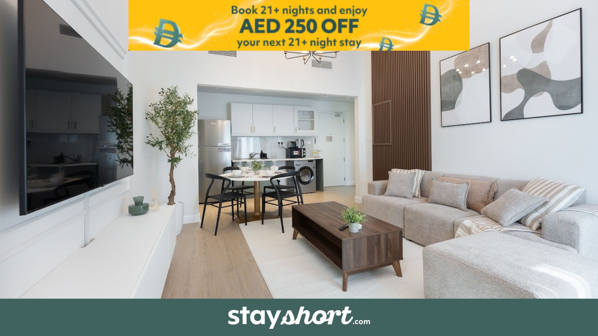 Free housekeeping visits during your stay - StayShort - Elegant 1-Bedroom Apartment in Dubai Marina! — Dubai Marina, Dubai — vacation rental