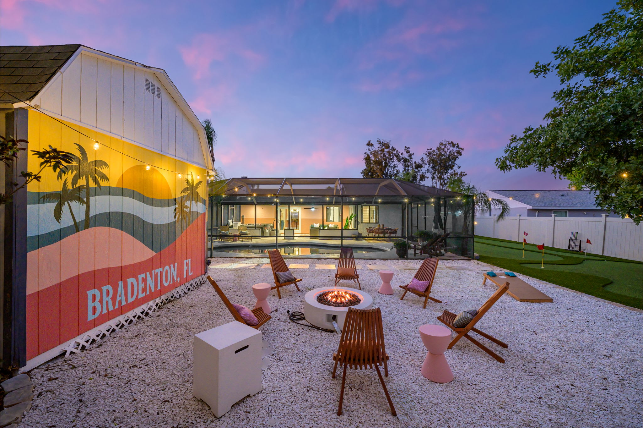 Poolside Oasis • Sleeps 8 • Game Room • Putt Putt — Bradenton, FL — vacation rental