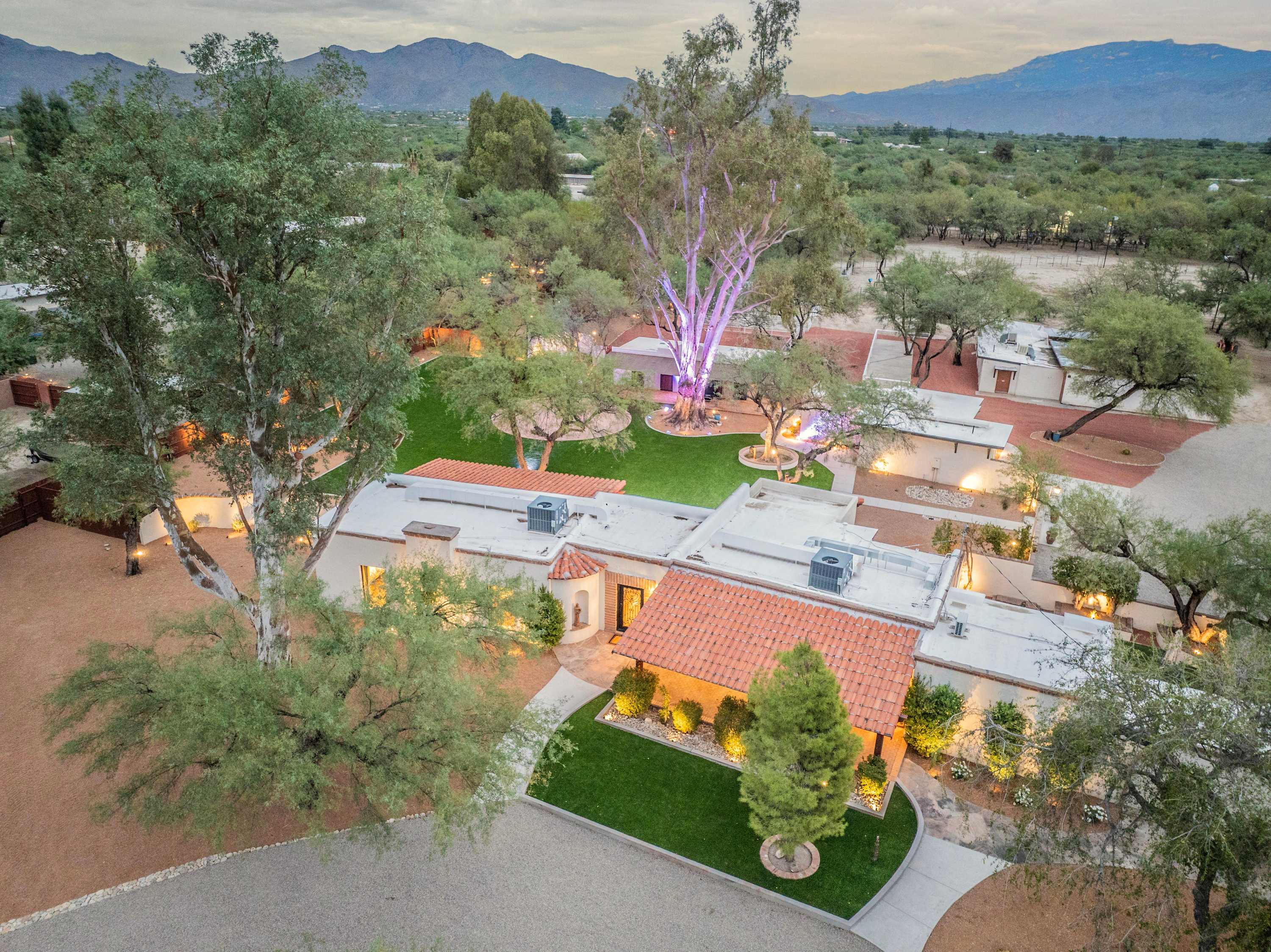 Solana Guest Ranch & Villas + Wagons: Large Groups — Tucson, AZ — vacation rental
