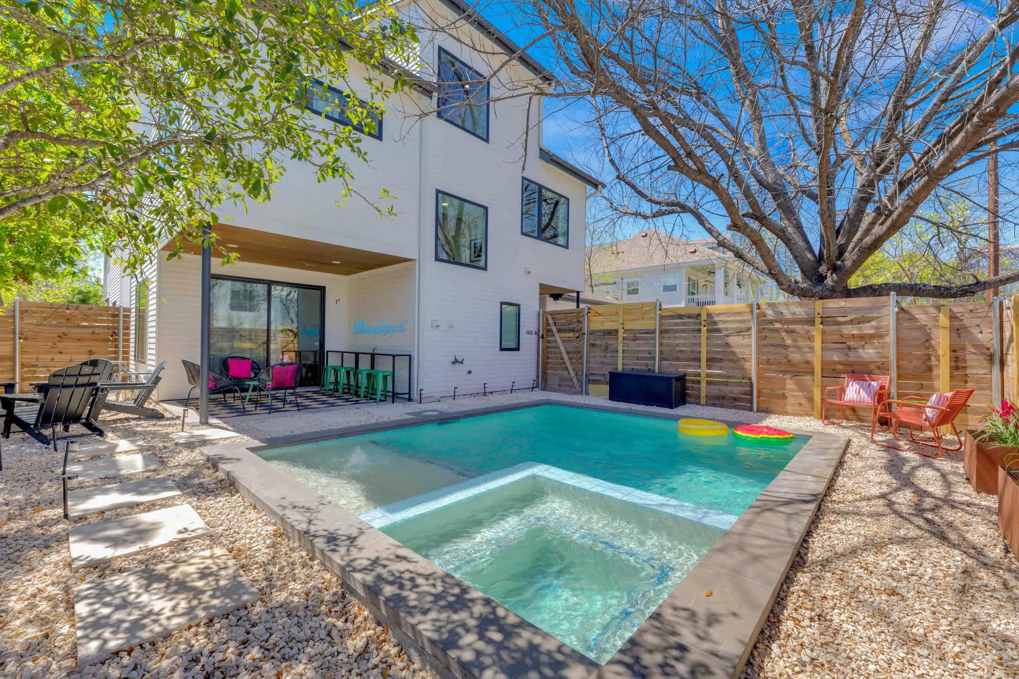 Hot Tub Club | Pool | BBQ | Walk to Rainey St — Austin, TX — vacation rental