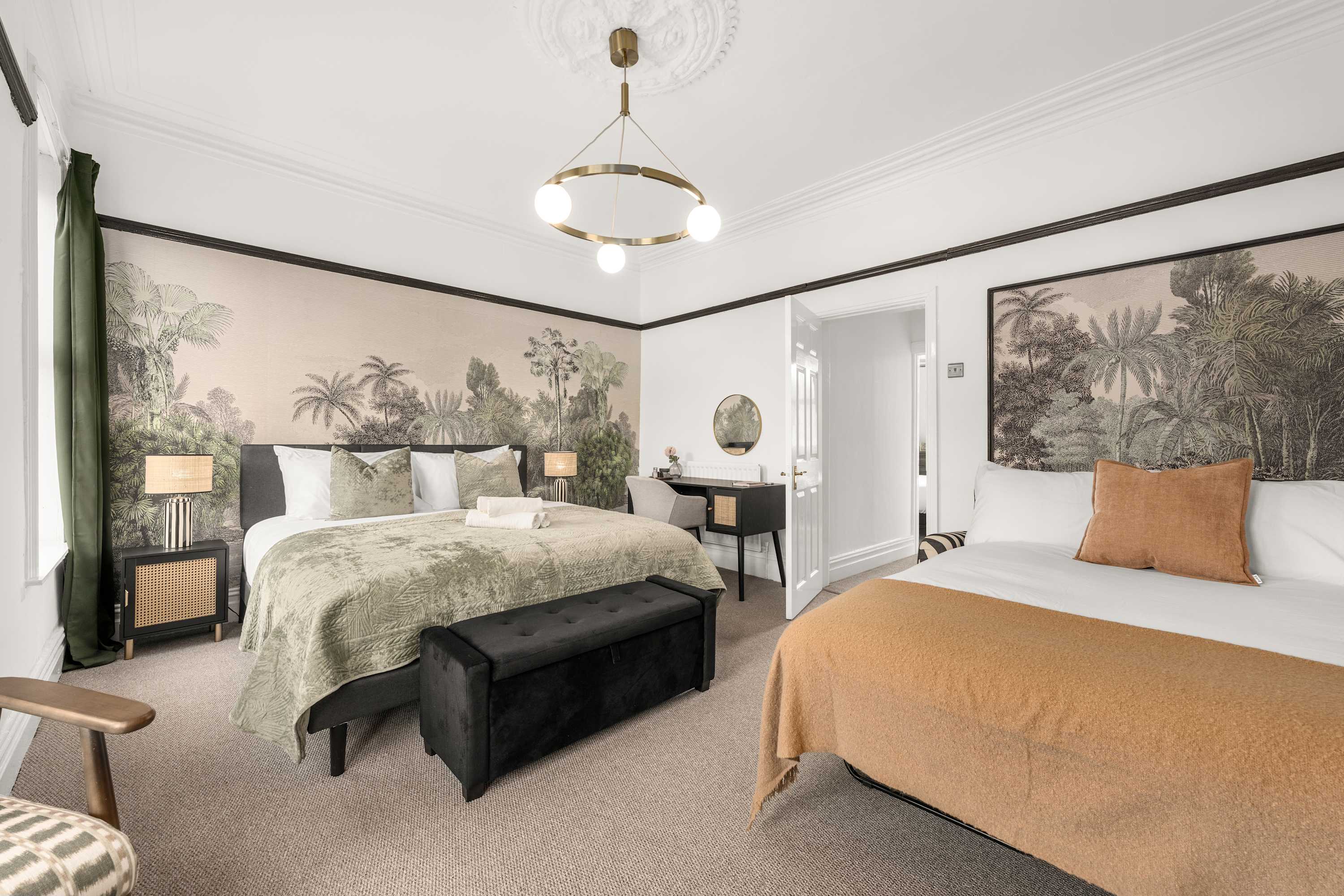 Spacious 5BR Didsbury | Garden, Parking & 58" TV" in Claremont Grove 18 M20 2GL - Property image 35 - VivreStays