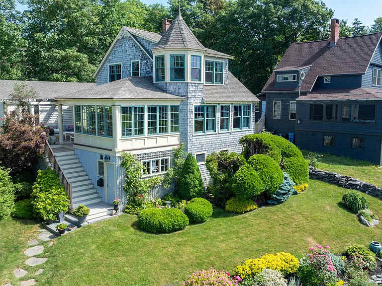 Sandy's Place — Portland, ME — vacation rental