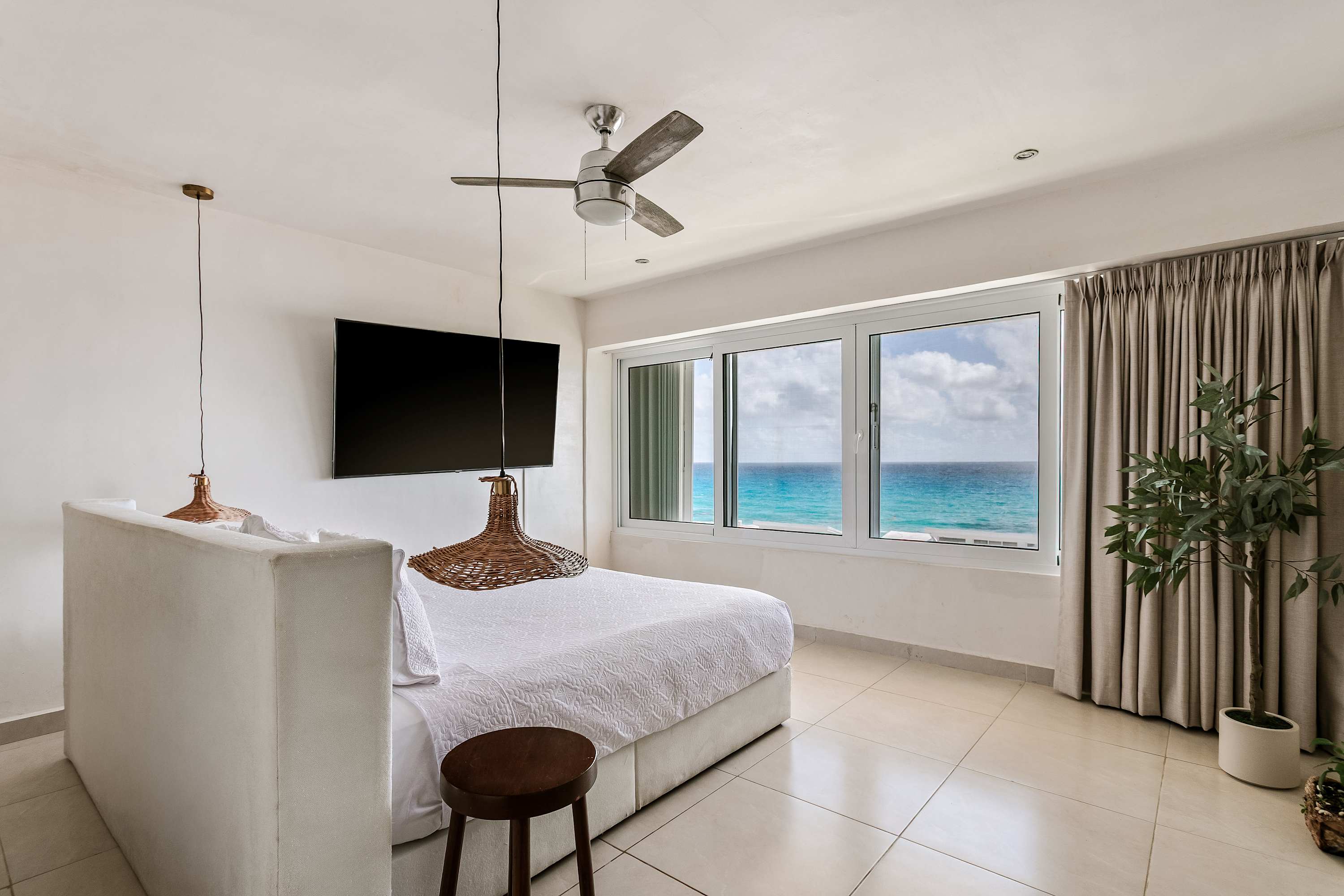 Arrullo de Olas: Un Escape Espectacular — Cancún, Quintana Roo — vacation rental