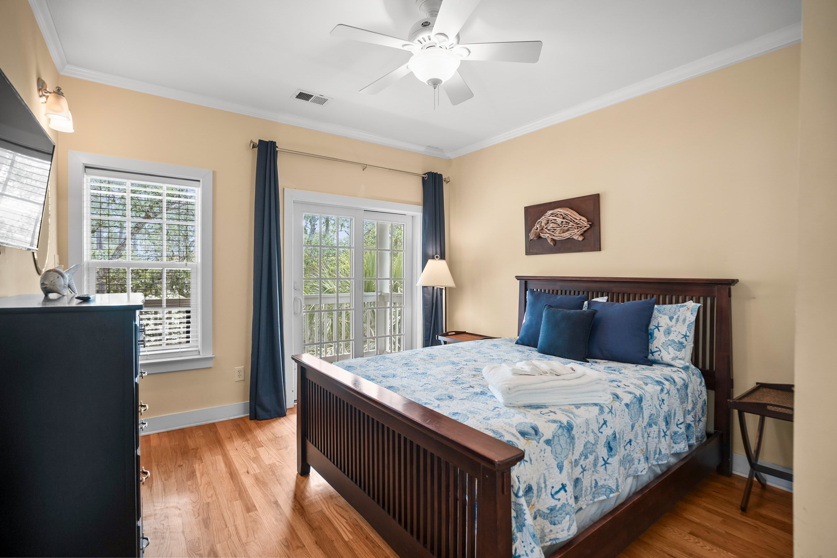 Guest Bedroom Upstairs