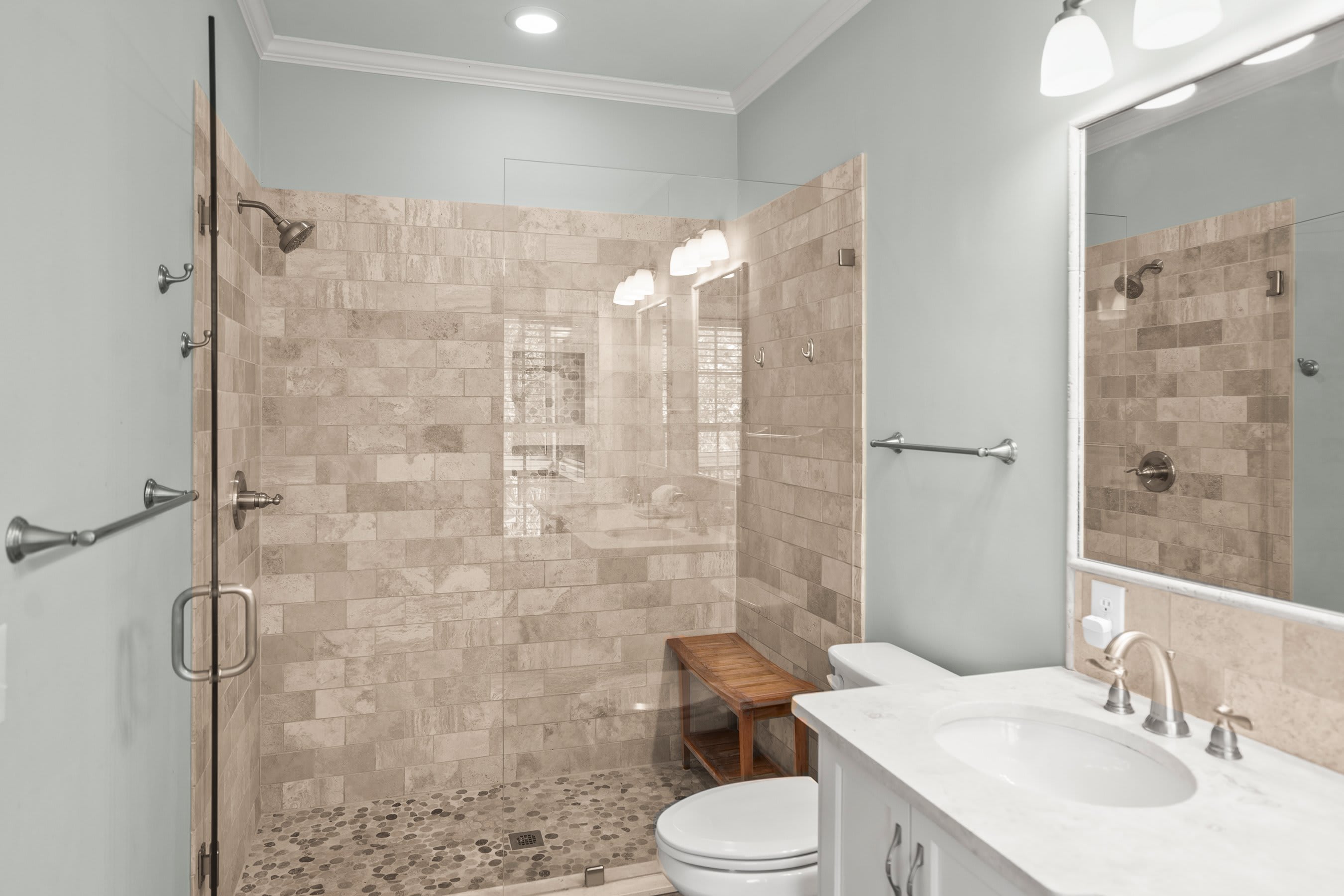 Primary En Suite Bathroom