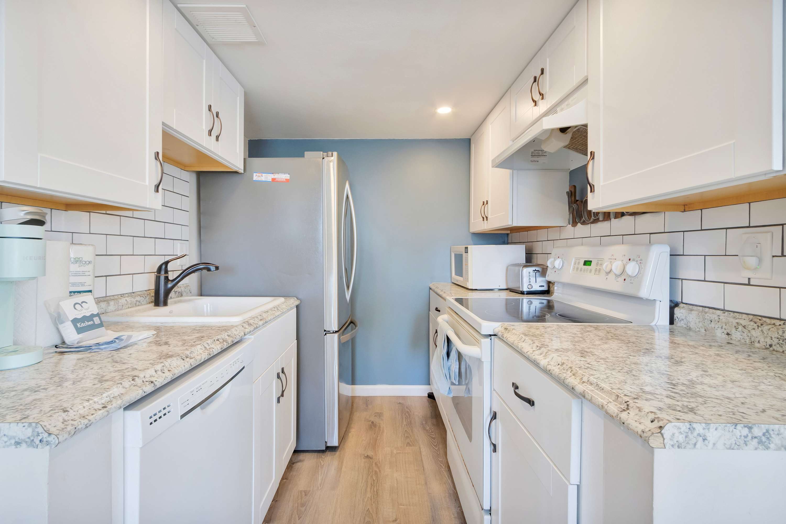 Sand Pebbles 304