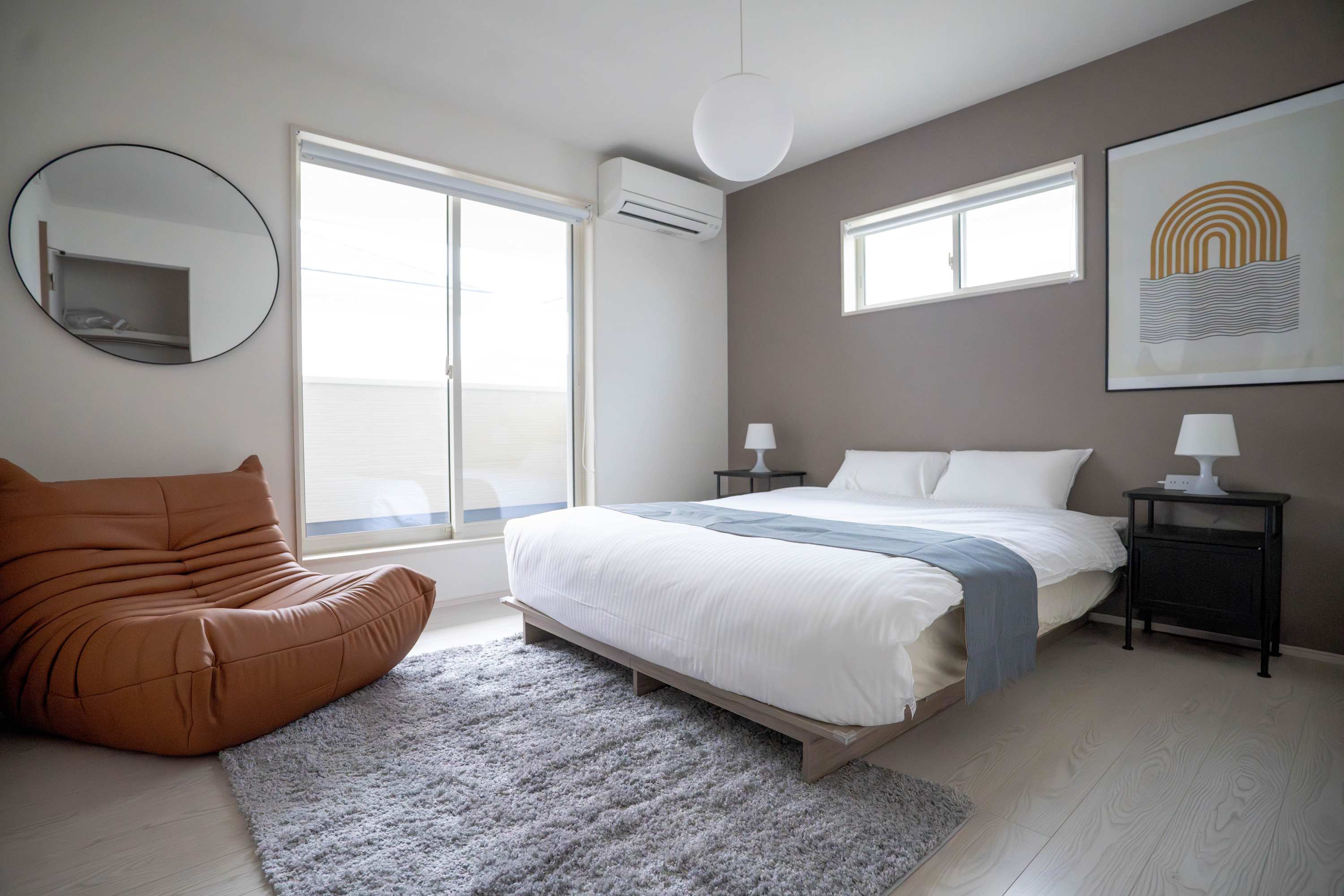 Restavio Ozu 052 Modern 4BR Stay in Ozu Hachikubo for 11 Guests