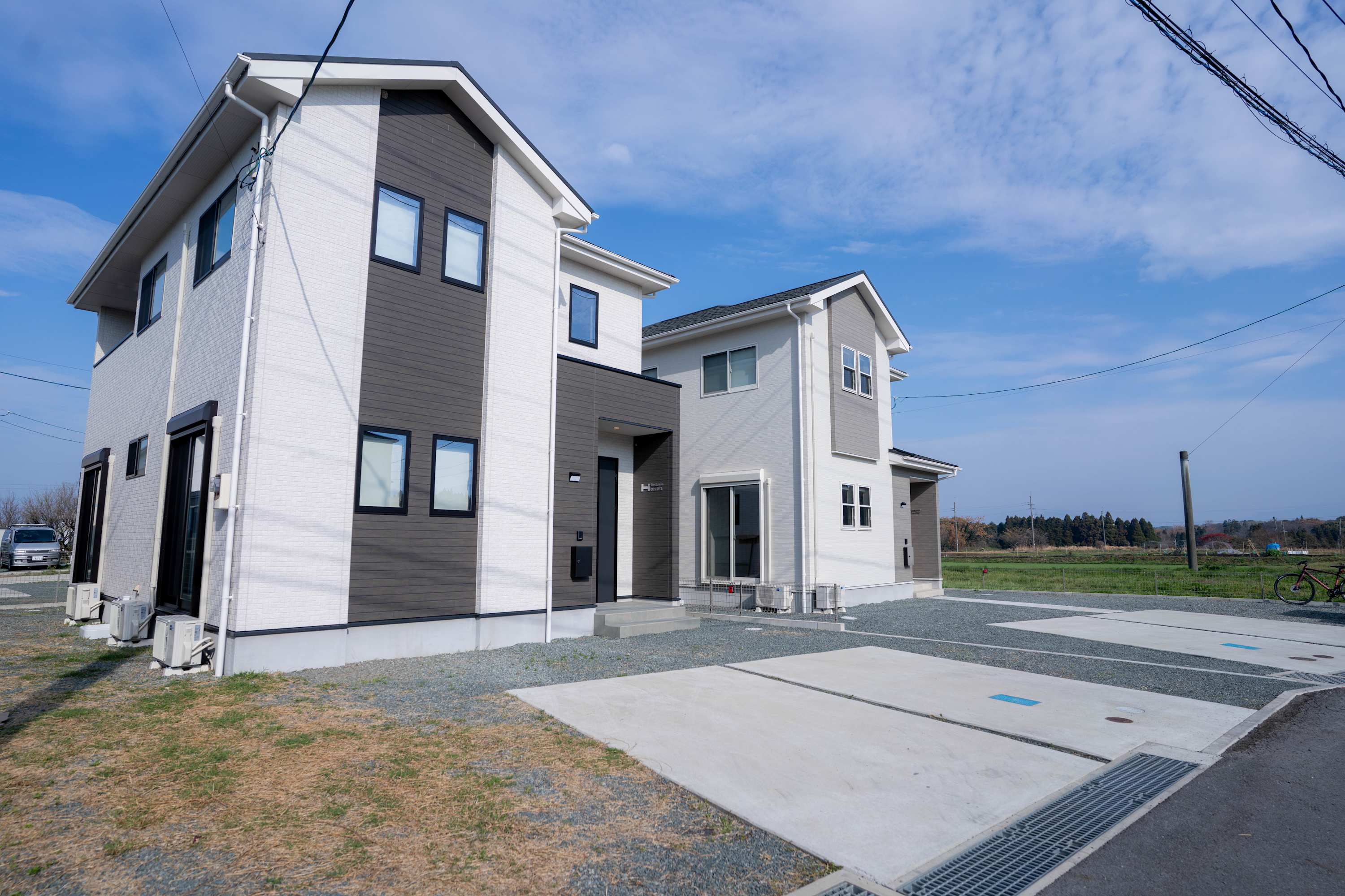 Restavio Ozu 051 Bright 4BR Home in Ozu Sleeps 11