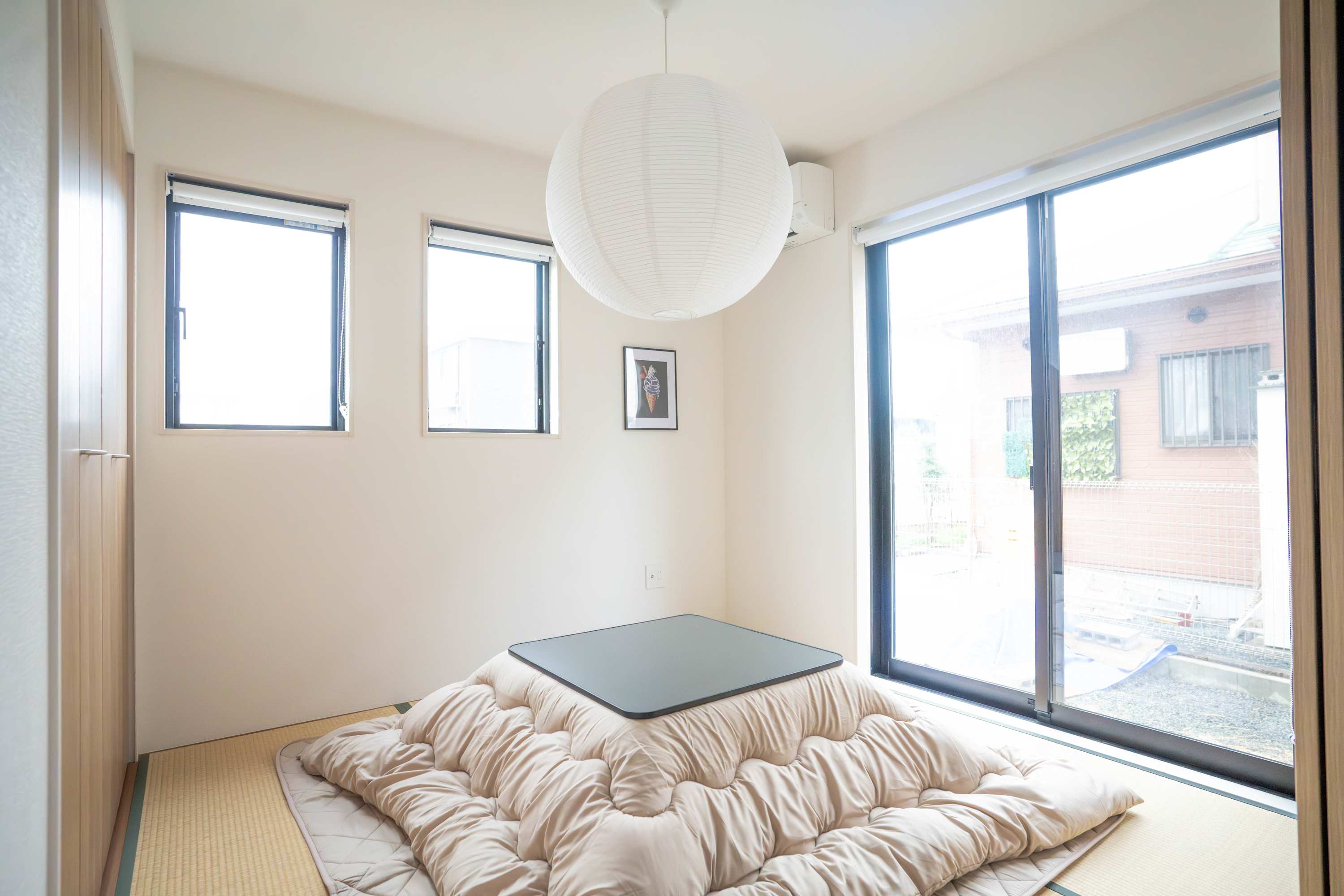 Restavio Ozu 051 Bright 4BR Home in Ozu Sleeps 11