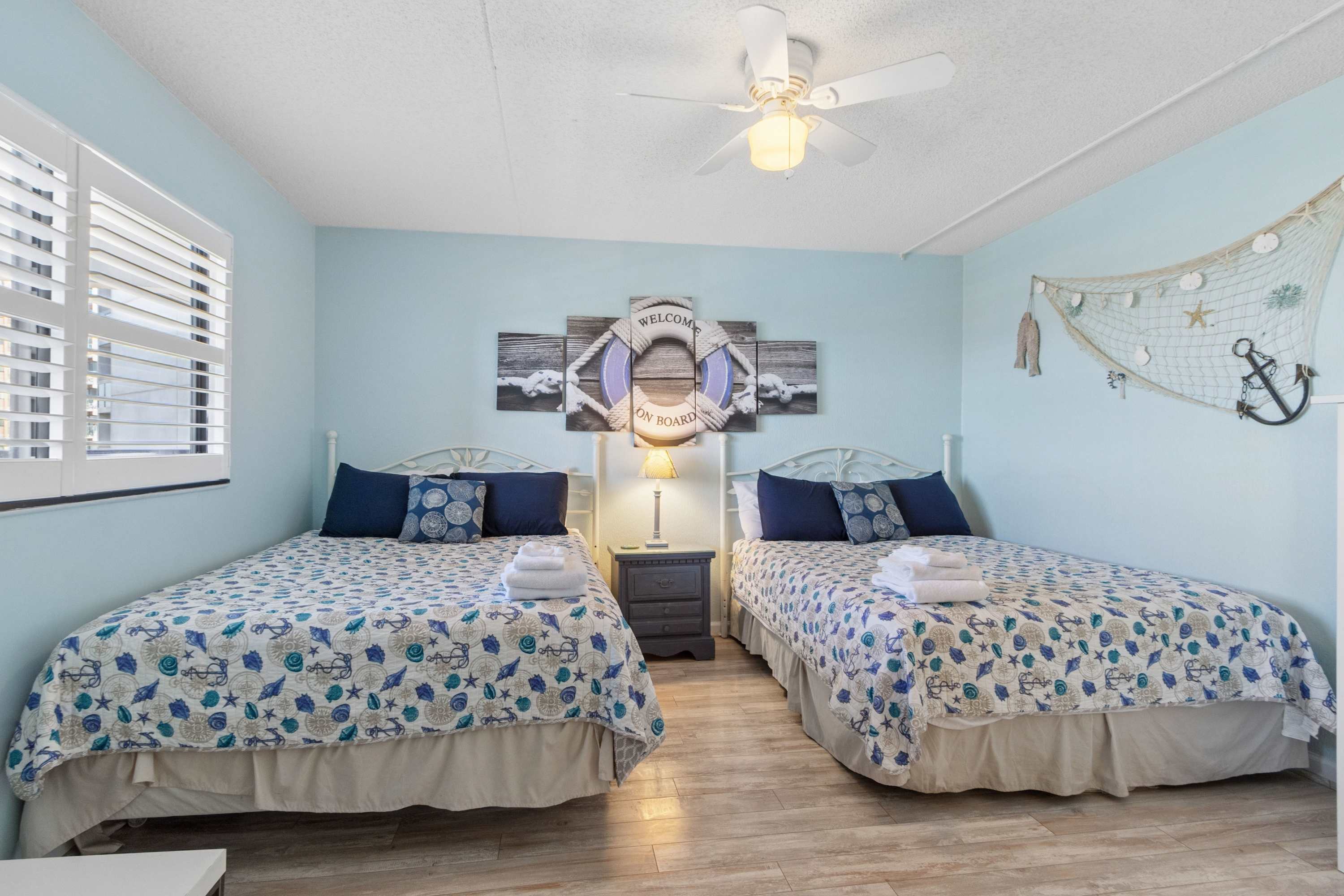 Golden Sands 1407