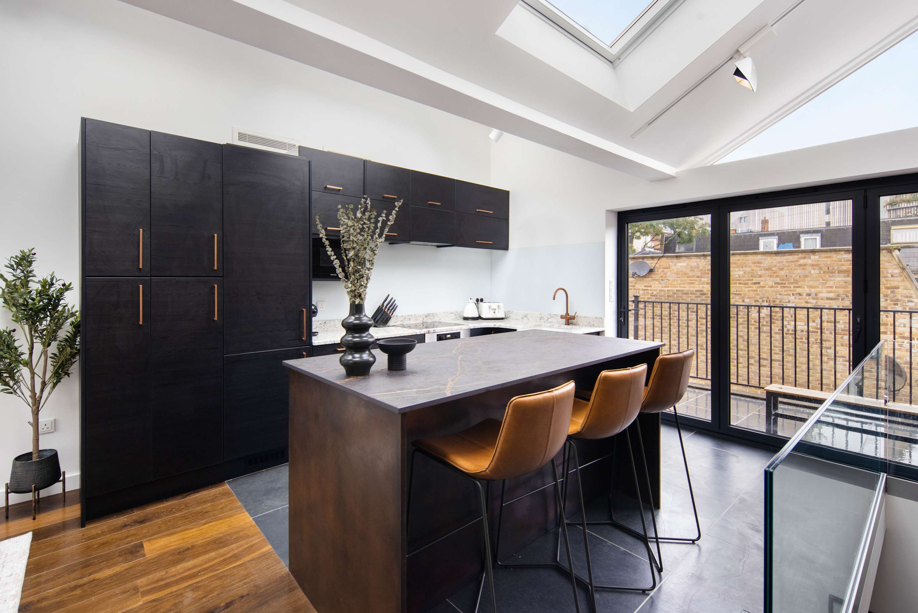 1 Min Walk to Euston Station | Modern Townhouse - Foto 11