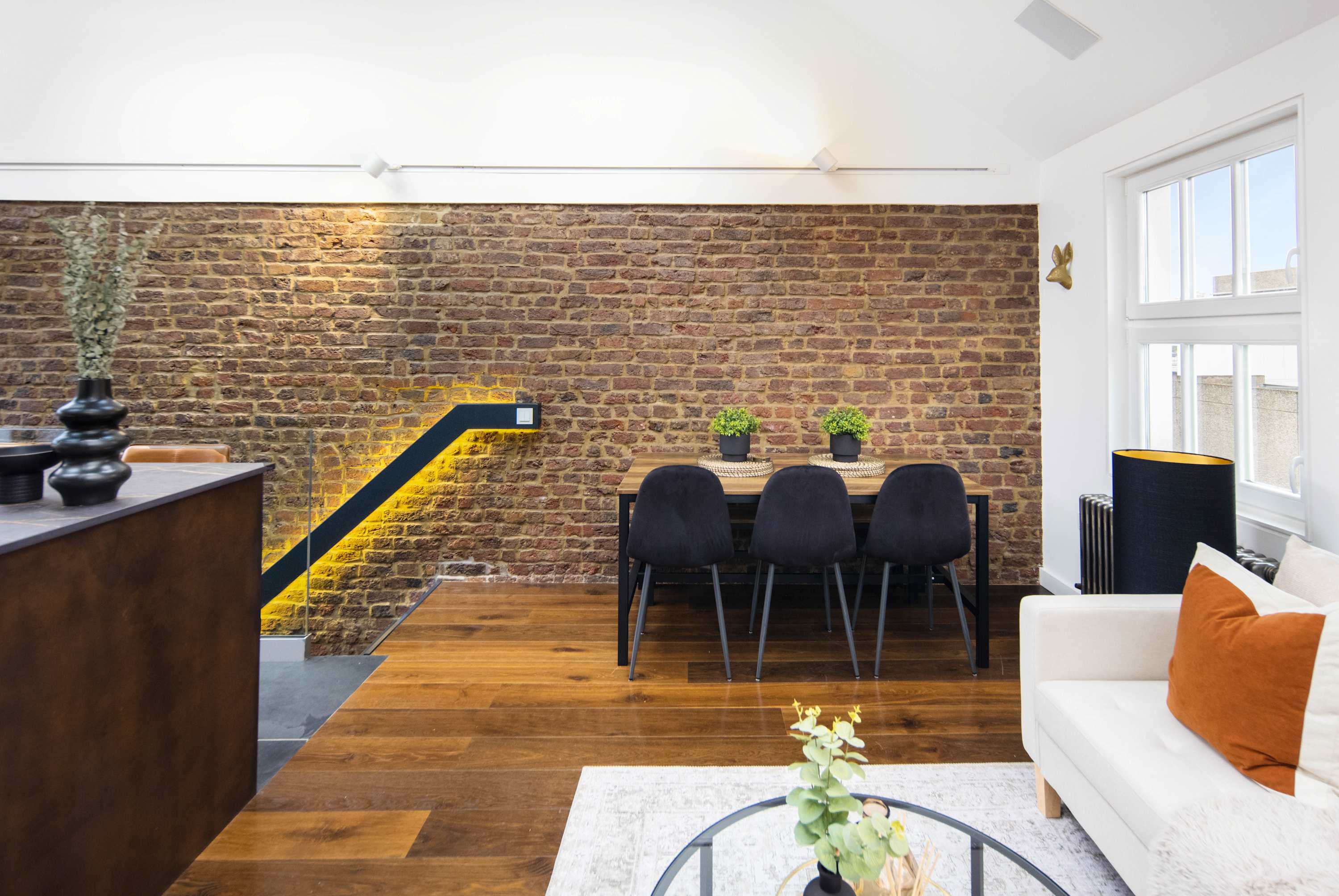 1 Min Walk to Euston Station | Modern Townhouse - Foto 8