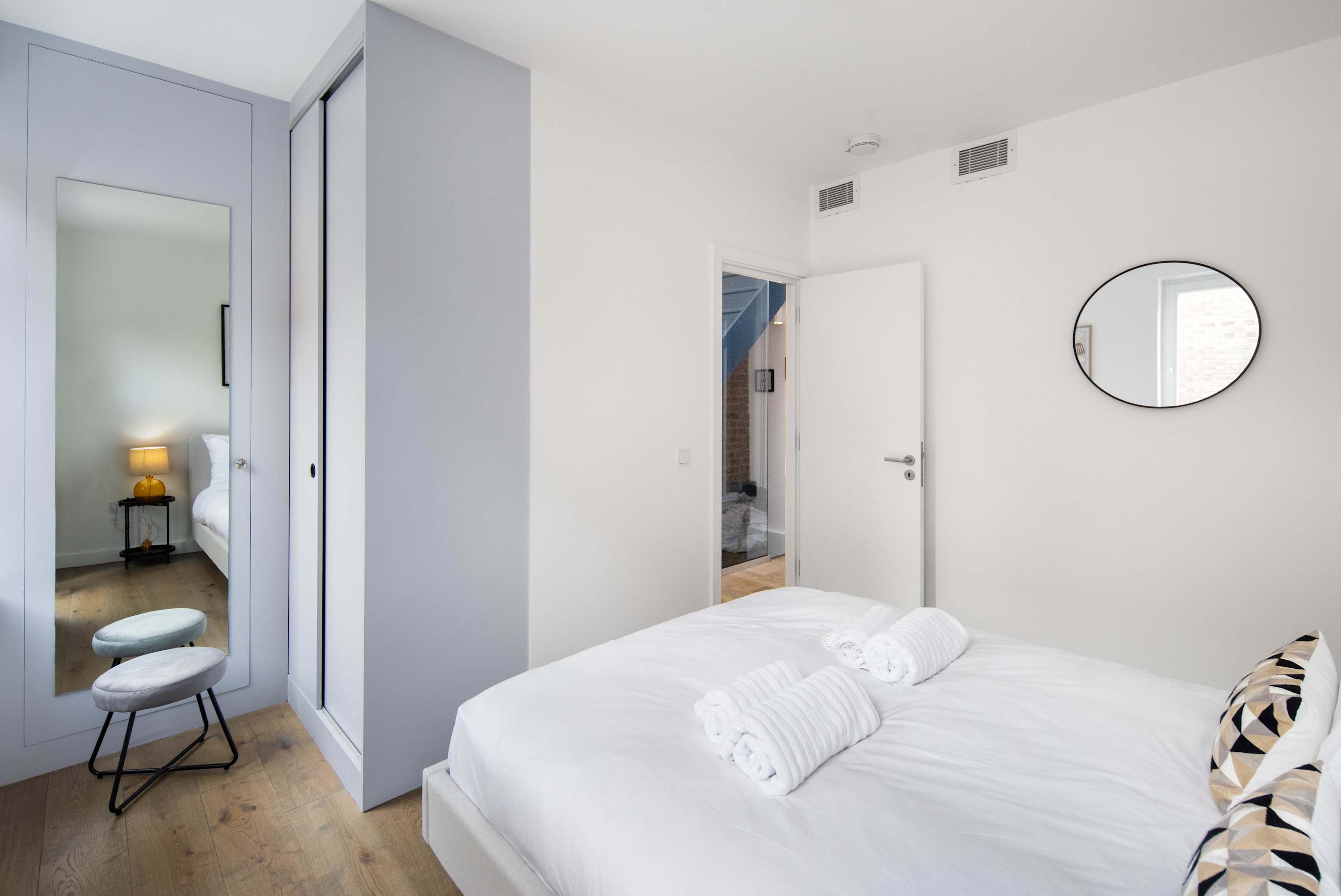 1 Min Walk to Euston Station | Modern Townhouse - Foto 26