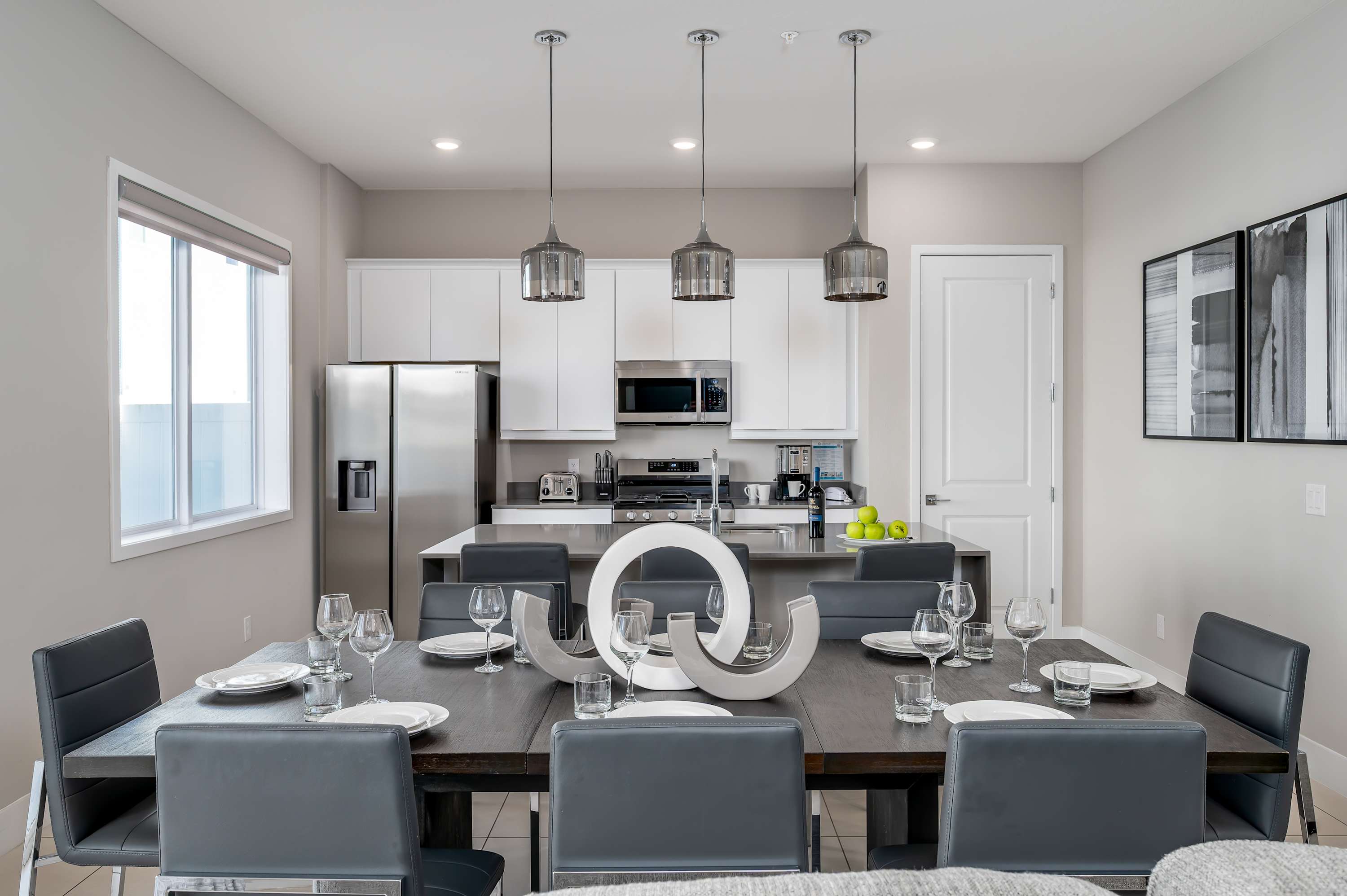 Two-story luxury condo near Disney