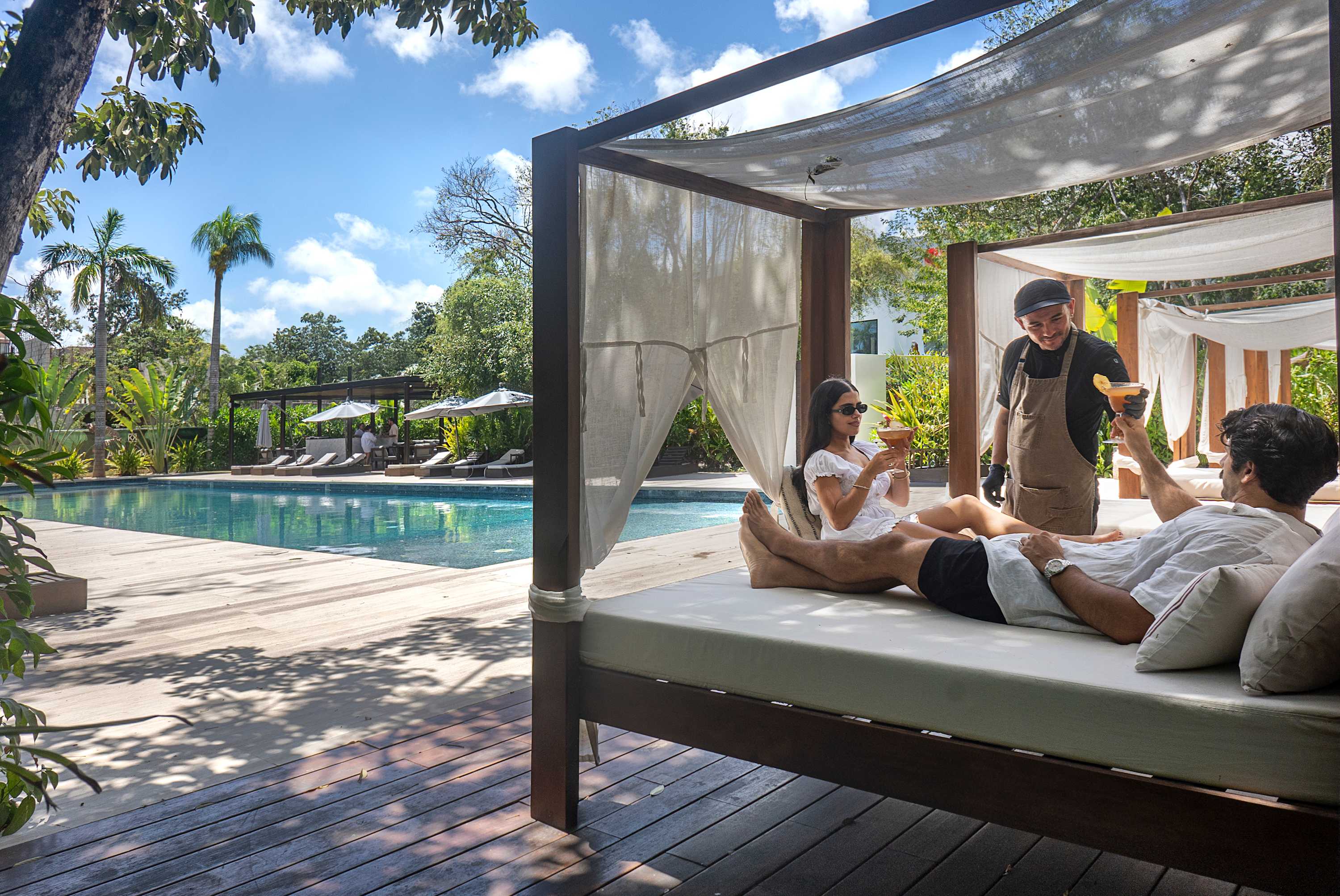 Enjoy the unique amenities of the Karanda complex—just relax and unwind in the evening at the shared sunbeds area 🌿✨