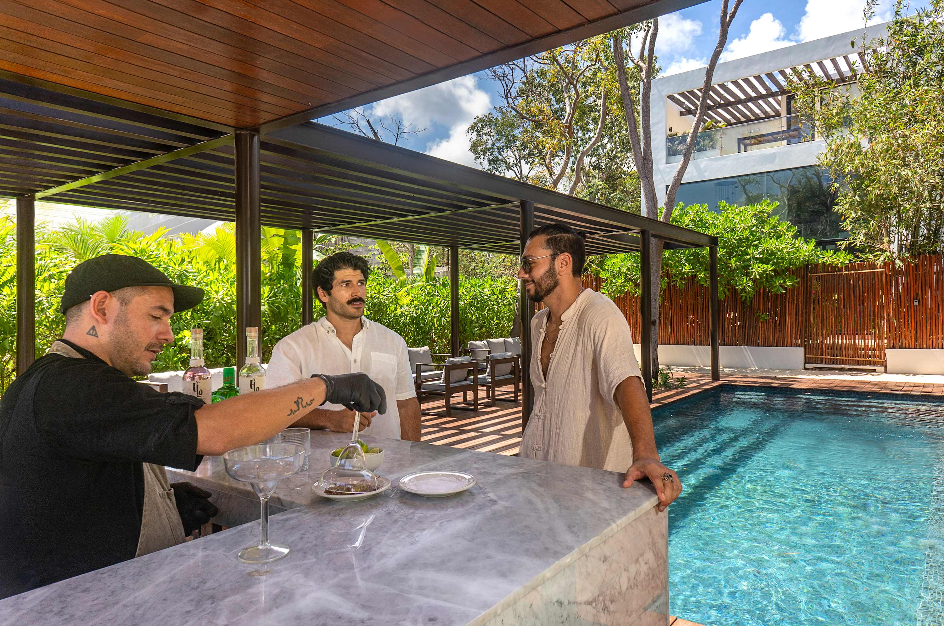 Enjoy premium services like private mixology from the comfort of your villa 🍸✨
Ask our concierge for more information—we’ll be happy to assist!