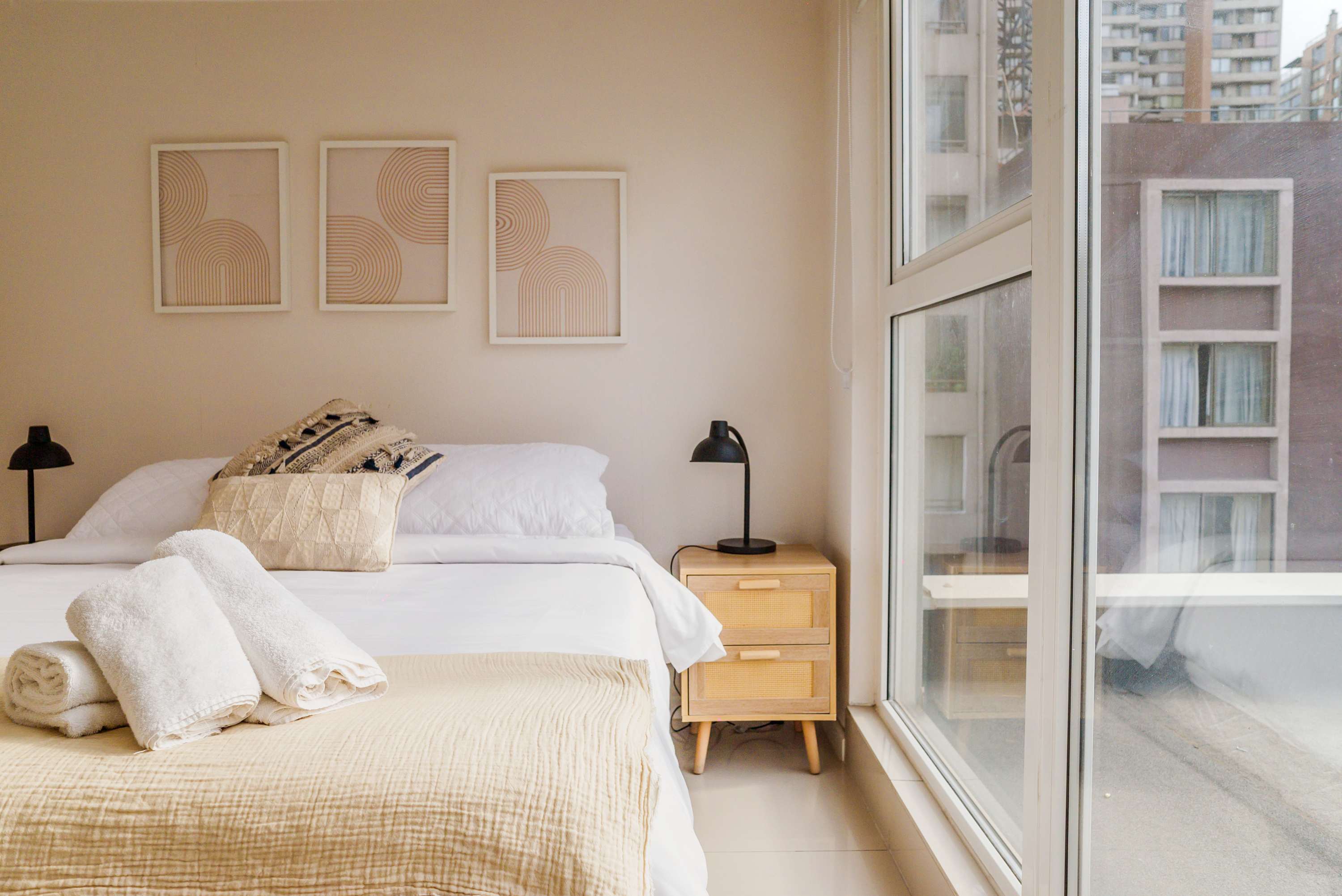 Modern Studio in Santiago | Your Urban Gateway