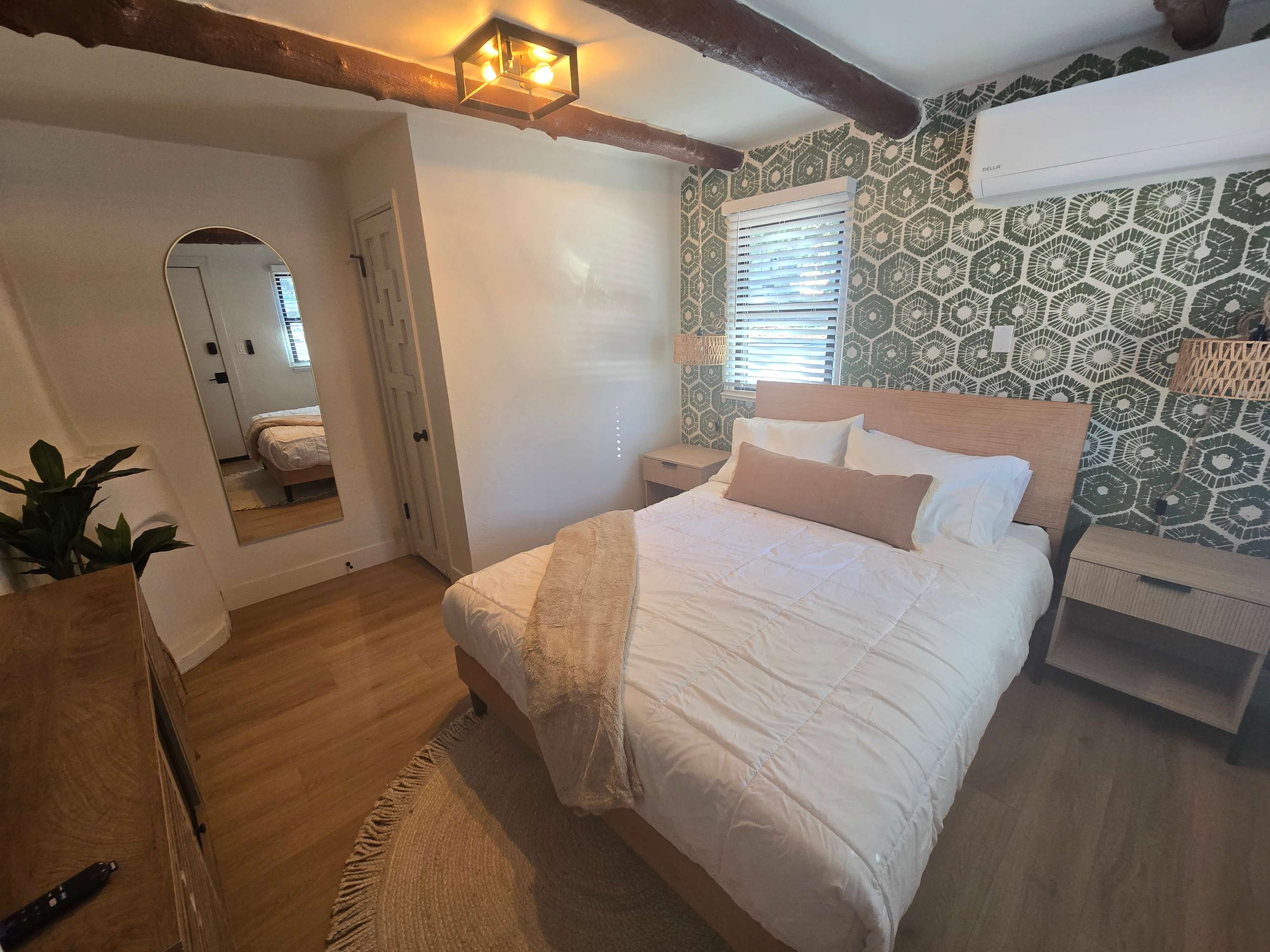 Homey Studio in Manitou Springs | Walk Downtown — Manitou Springs, CO — vacation rental