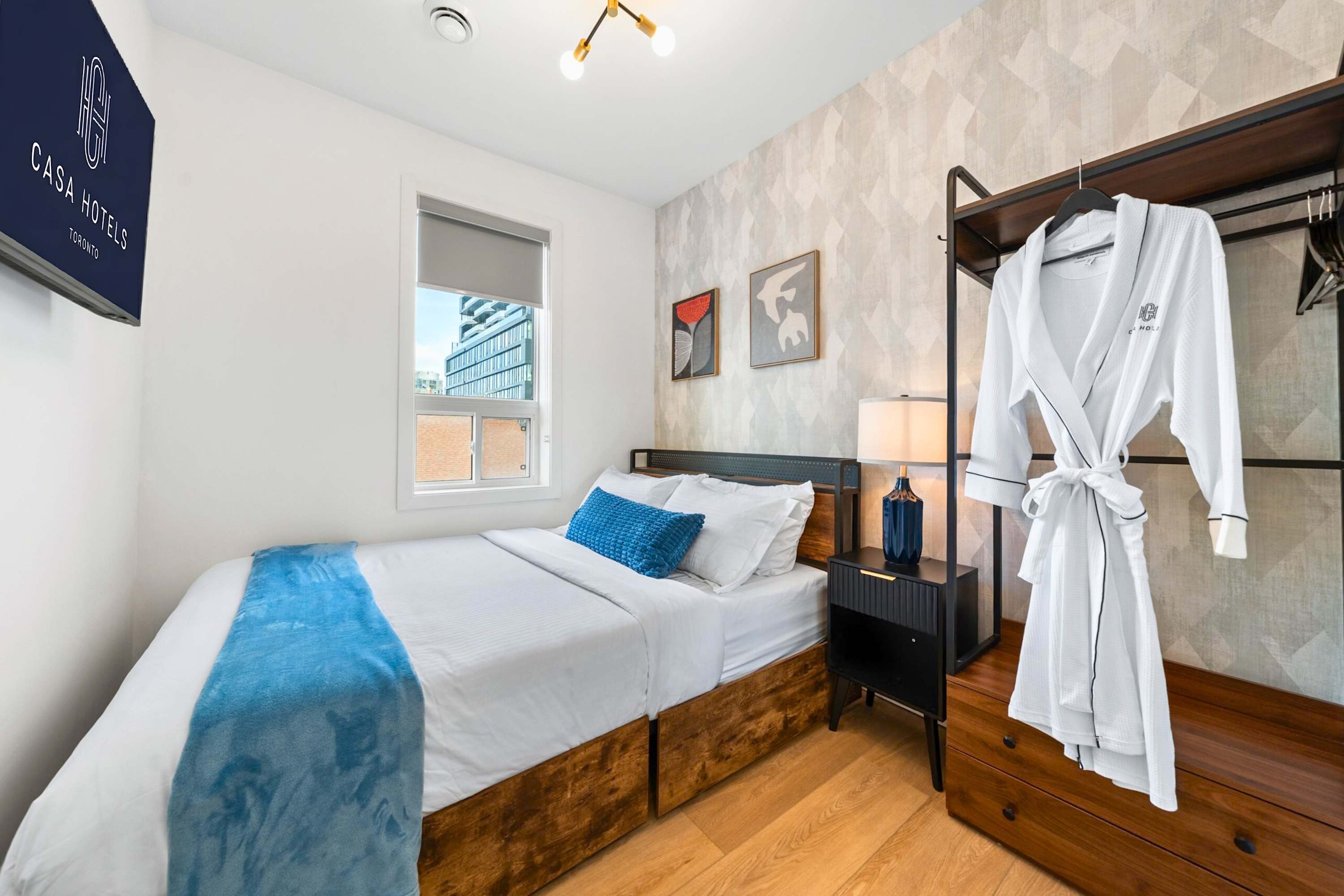 The McCaul Cozy DT Stay Near FIFA 5