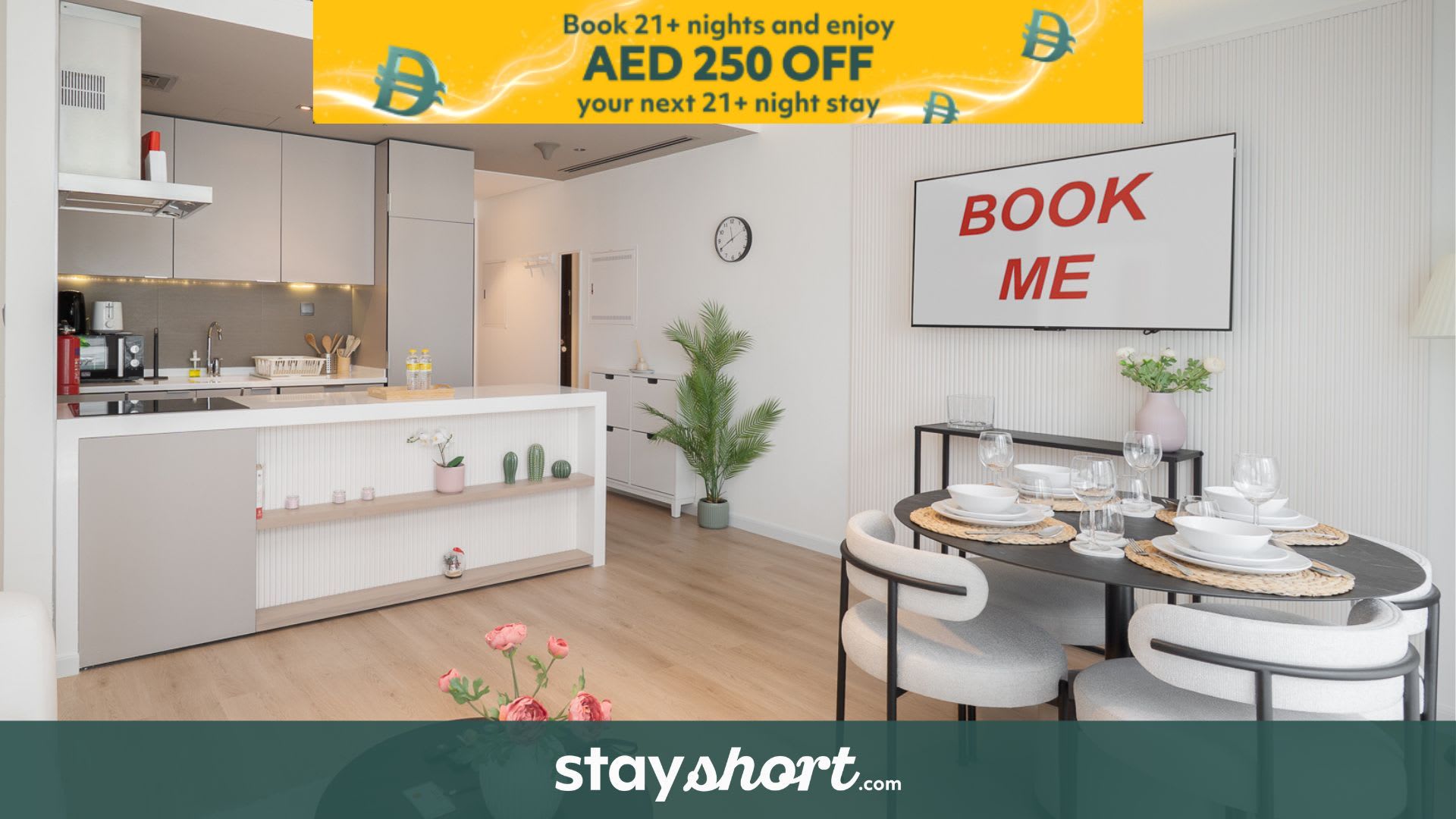 Free housekeeping visits during your stay - StayShort - Chic 1 Bedroom Haven Perfect for 2 in Dubai Marina — Dubai Marina, Dubai — vacation rental