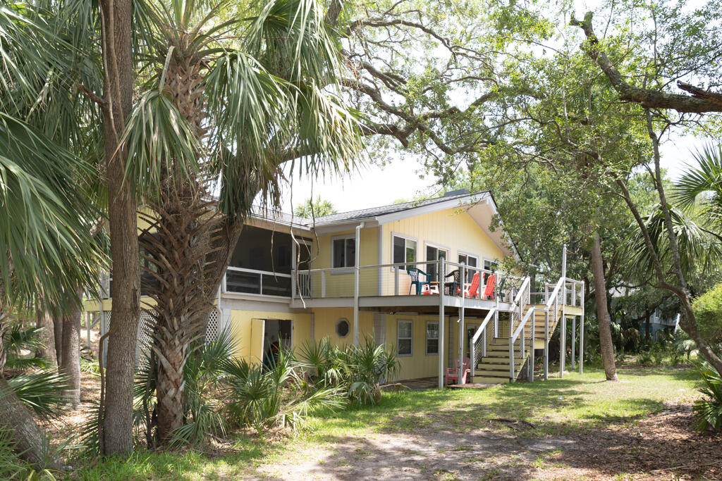 601 Dolphin Road | Photo 12