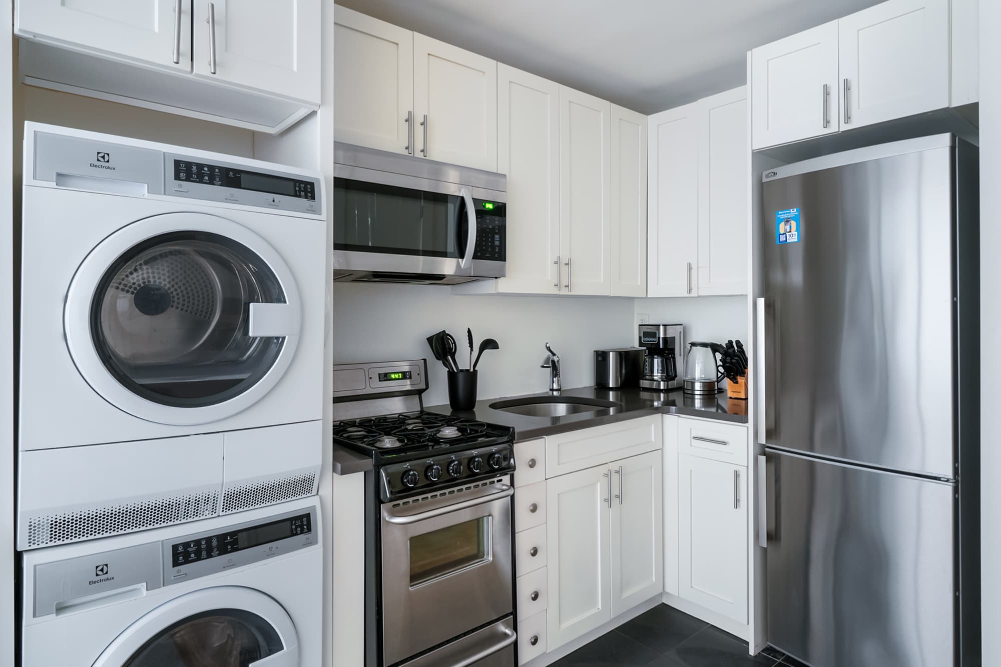 75-2B Prime Upper East 1BR W/D Elevator 4