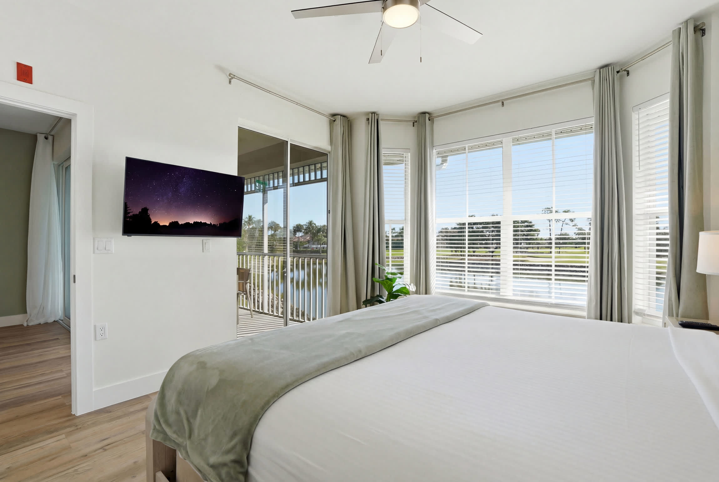 1522 Complete Luxury Golf and Lake View | Photo 20