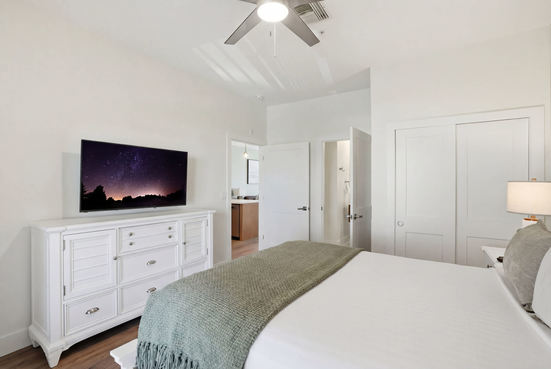 1522 Complete Luxury Golf and Lake View | Photo 25