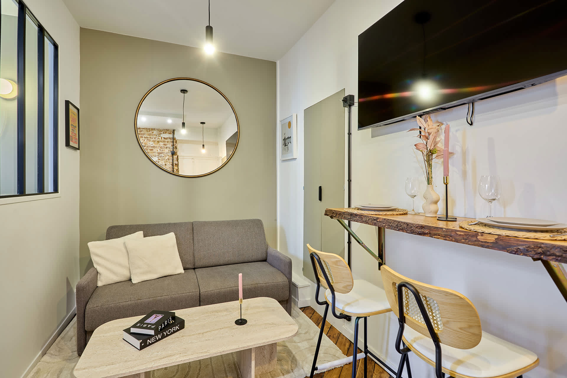 Charming Apartment - Paris Pere Lachaise — Paris, Île-de-France — vacation rental